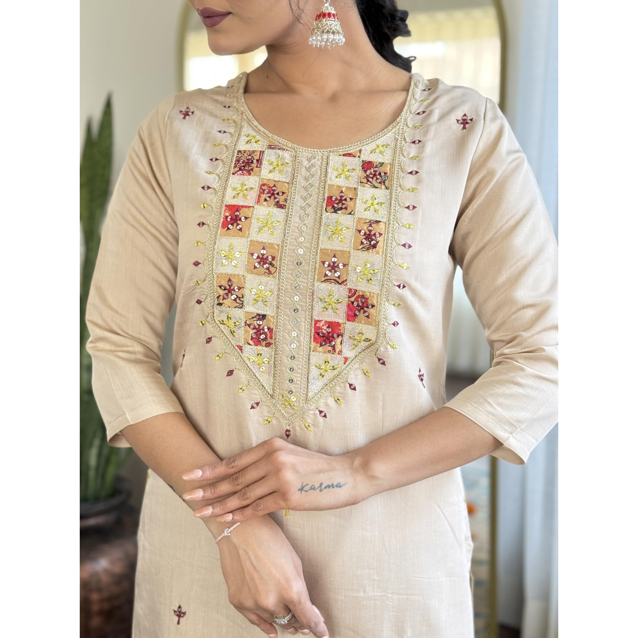 Navlik Women's Rayon Embroidered Straight Kurta with Pant And Dupatta Sets (NK-625)