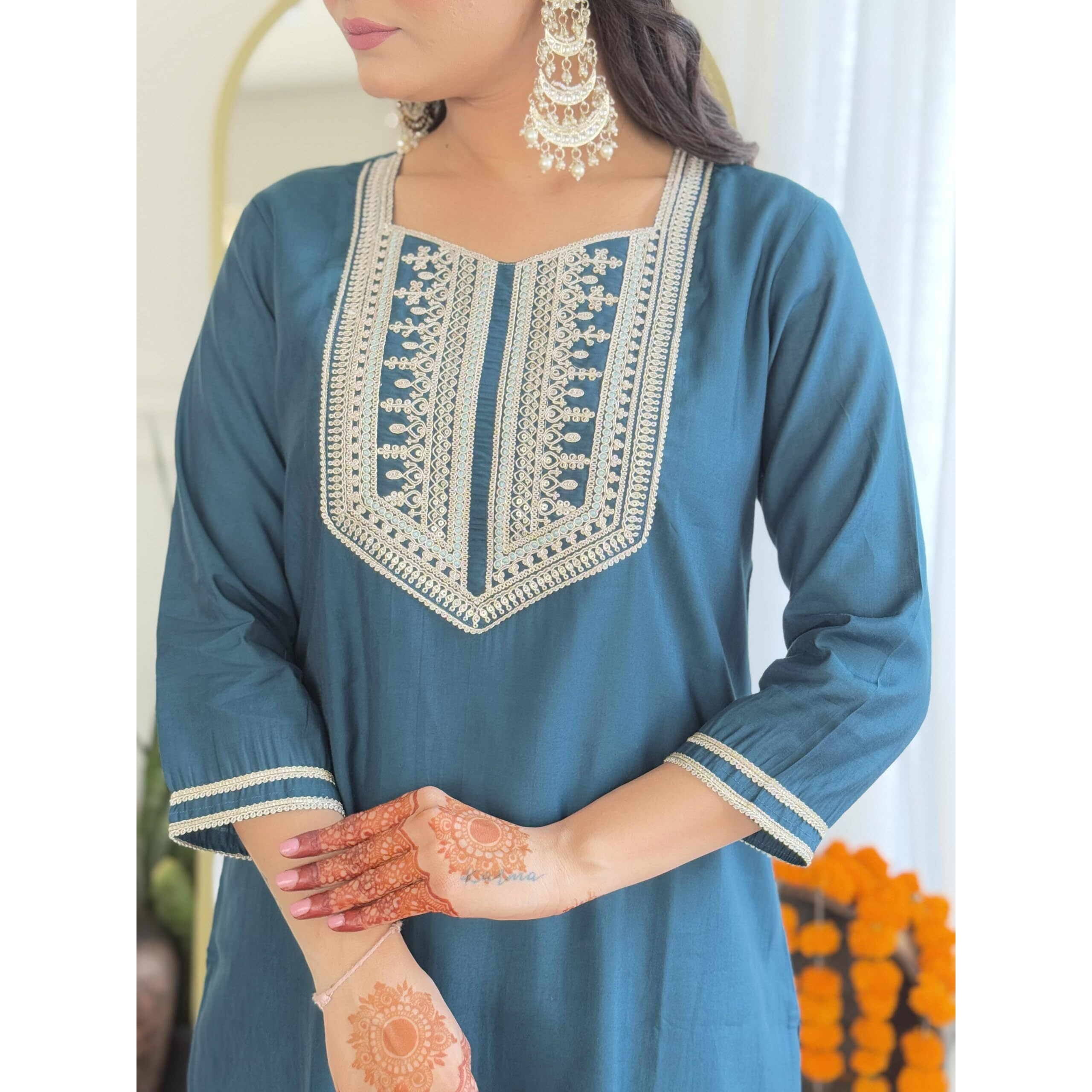 Navlik Women's BSY Viscose Embroidered Straight Kurta with Pant And Dupatta Sets (NK-632)