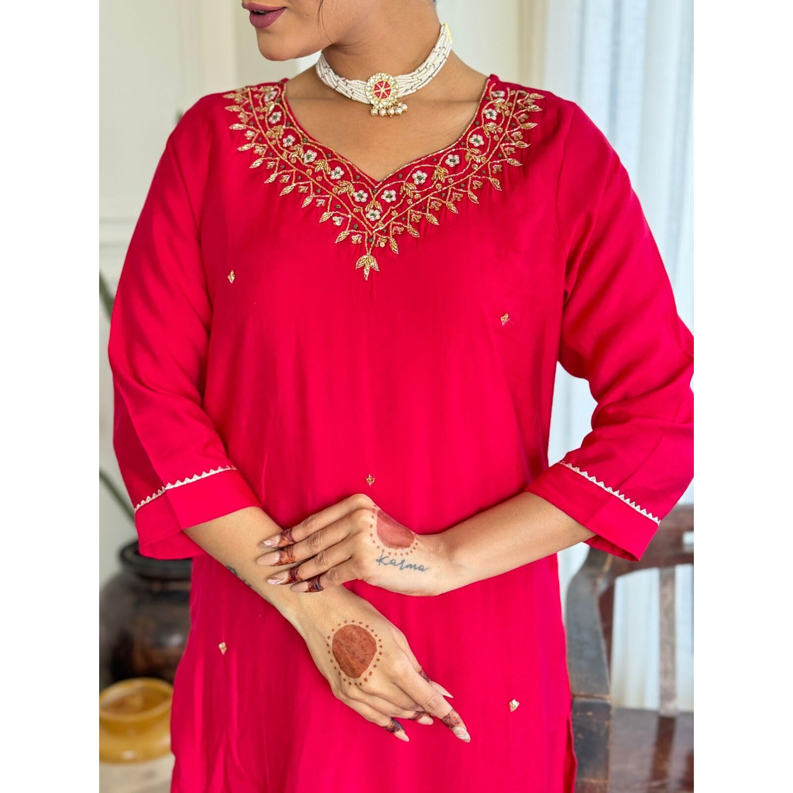 Navlik Women's Rayon Slub Embroidered Straight Kurta with Pant and Dupatta Sets (NK-672)