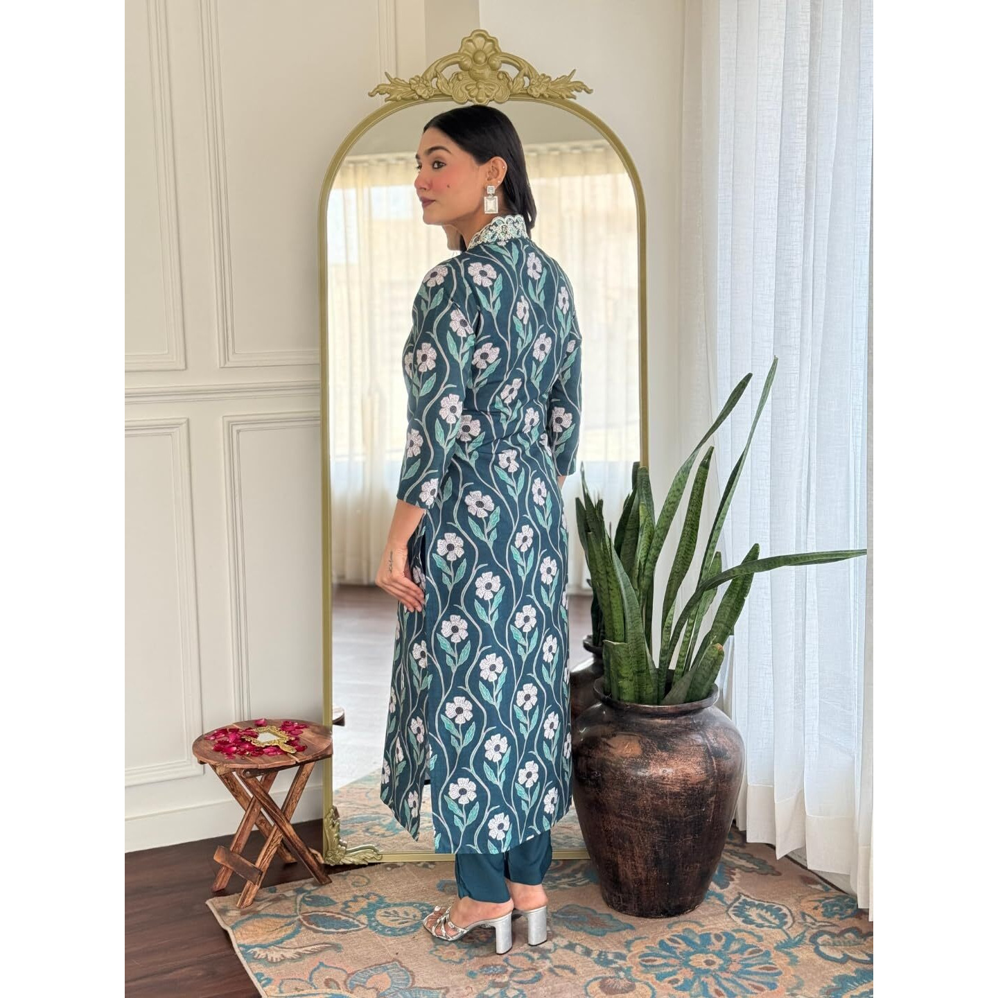 Navlik Women's Rayon Printed Straight Kurta with Pant and Dupatta Sets (NK-727)