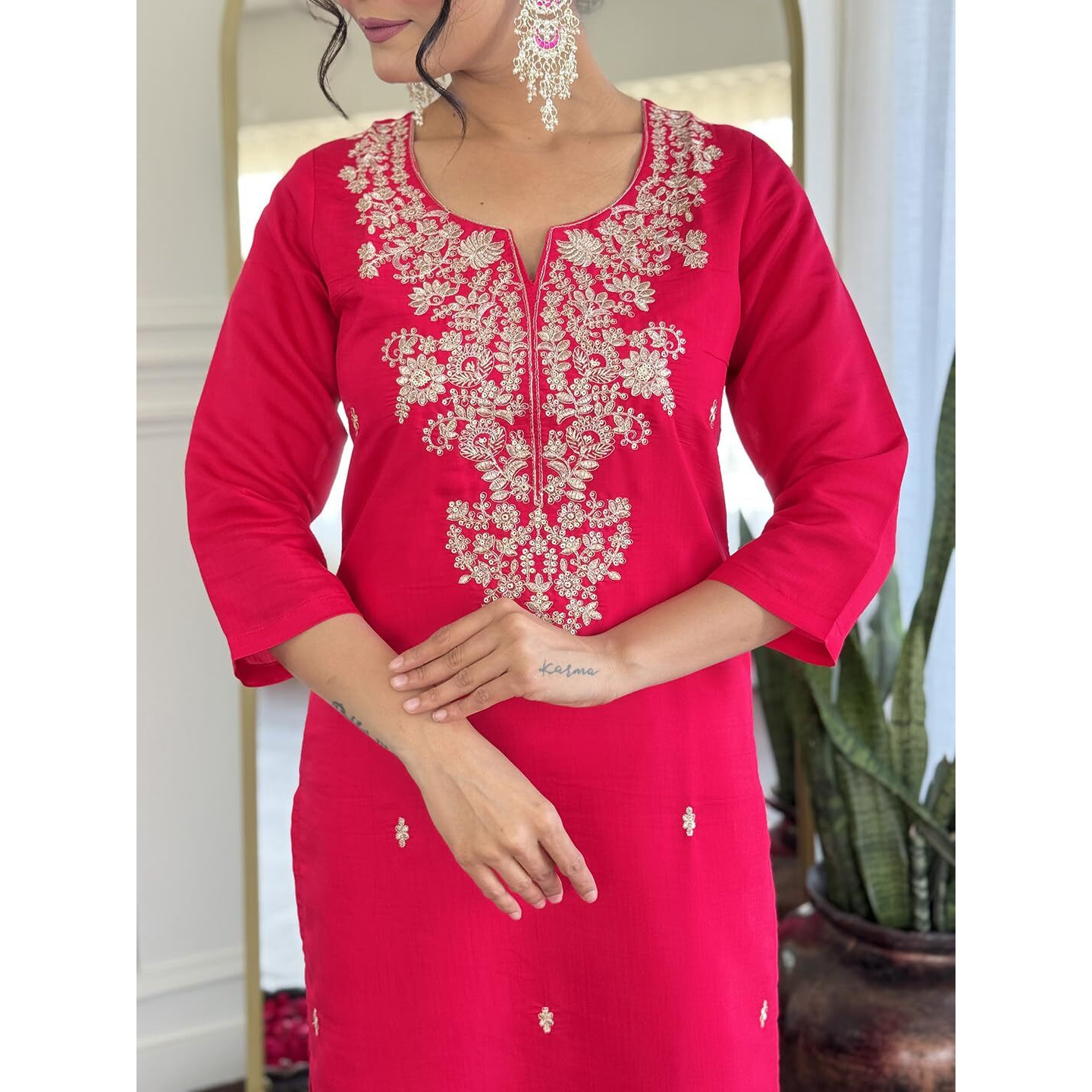 Navlik Women's Roman Silk Embroidered Straight Kurta with Pant and Dupatta Sets (NK-M-Pinkpari)