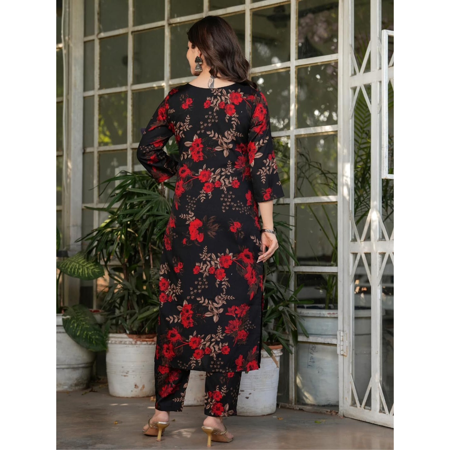 Navlik Women's Black Silk Blend Printed Straight Kurta with Silk Blend Pant and Nazneen Laced Dupatta Sets (NK-MV-614)