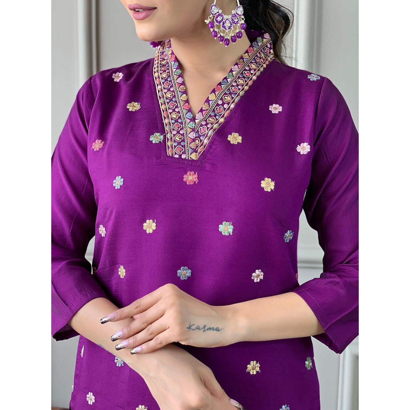 Navlik Women's Chanderi Viscose Embroidered Straight Kurta with Pant And Dupatta Sets (MV-617)