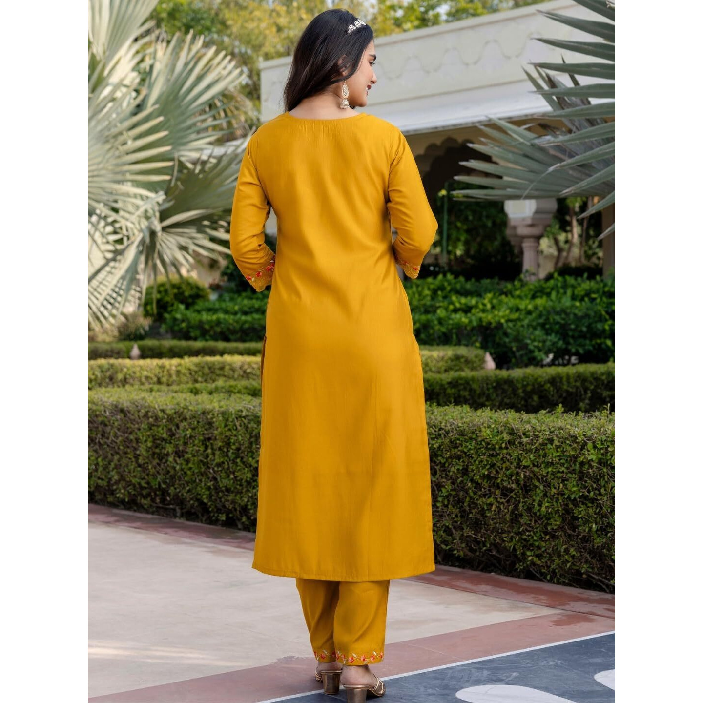 Navlik Women's Roman Silk Embroidered Straight Kurta with Pant and Dupatta Sets (M-Yashvi)