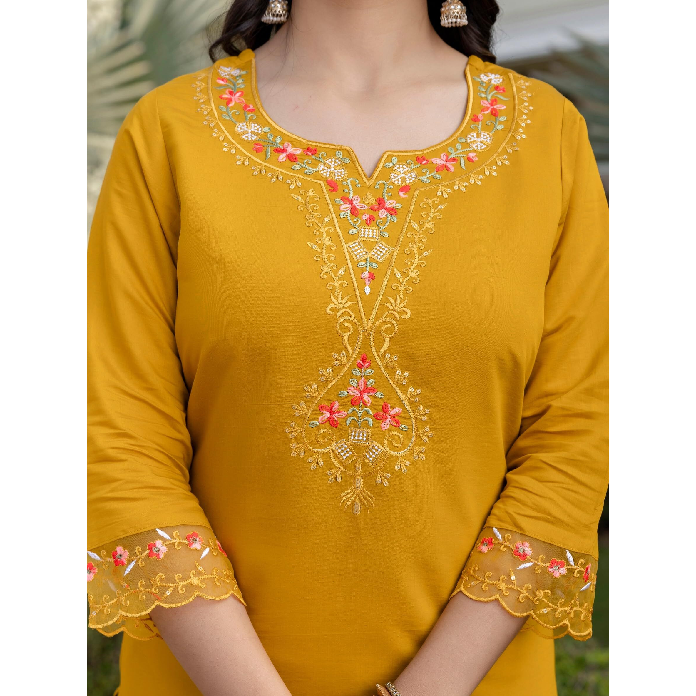 Navlik Women's Roman Silk Embroidered Straight Kurta with Pant and Dupatta Sets (M-Yashvi)
