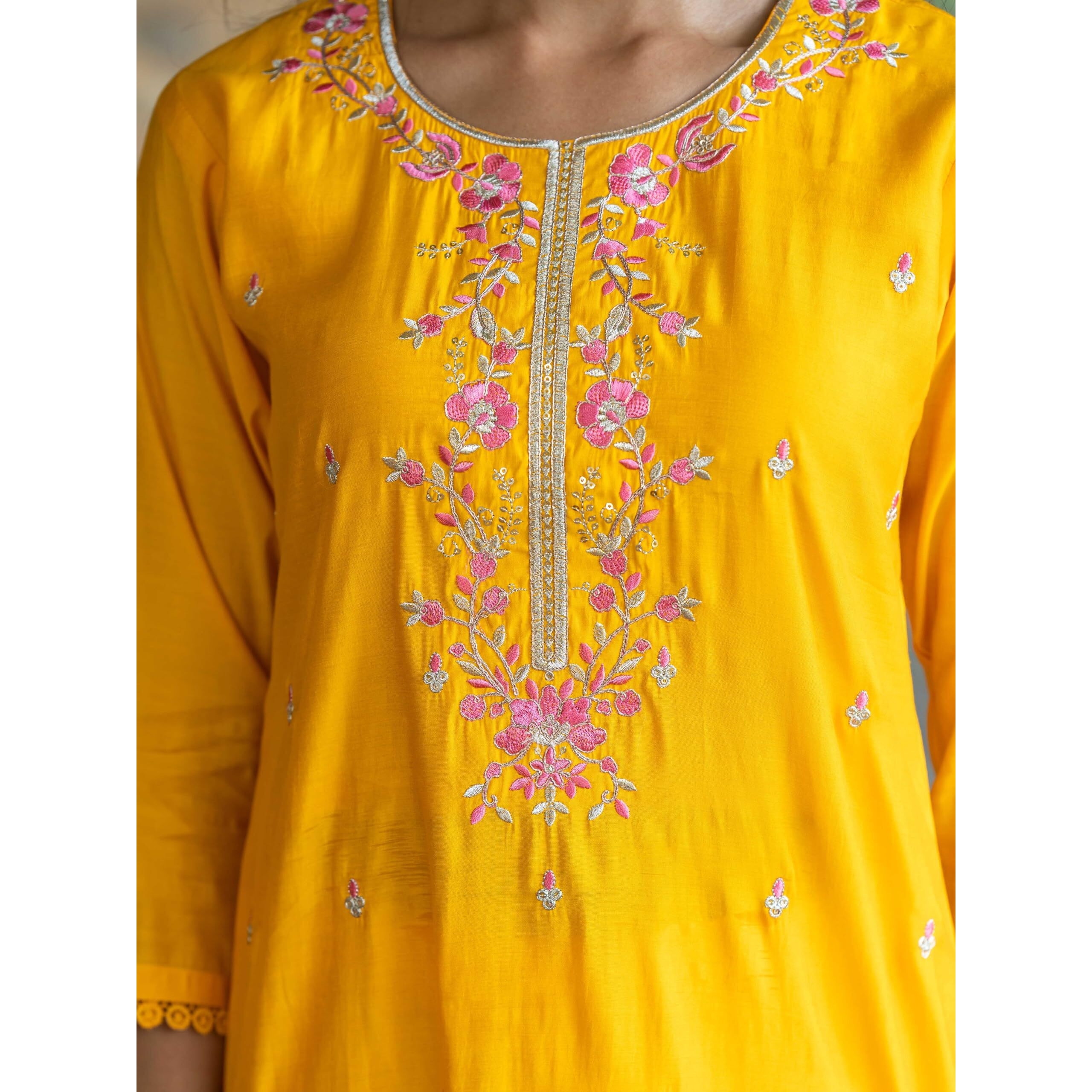 Navlik Women's Chanderi Viscose Embroidered Straight Kurta with Pant and Dupatta Sets (S-Alice)