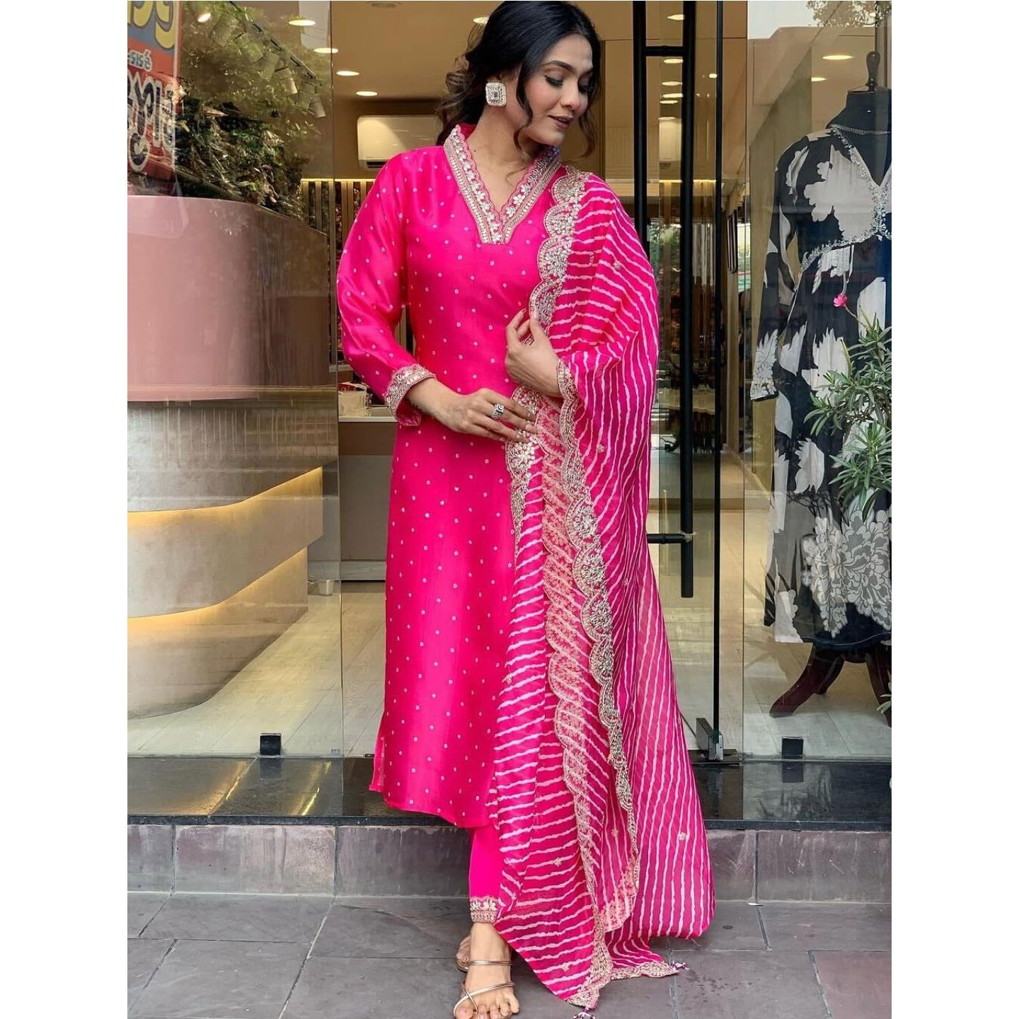 Navlik Women's Rani Viscose Embroidered Straight Kurta with Viscose Pant And Muslin Laced Dupatta Sets (NK-SC-Jenny)