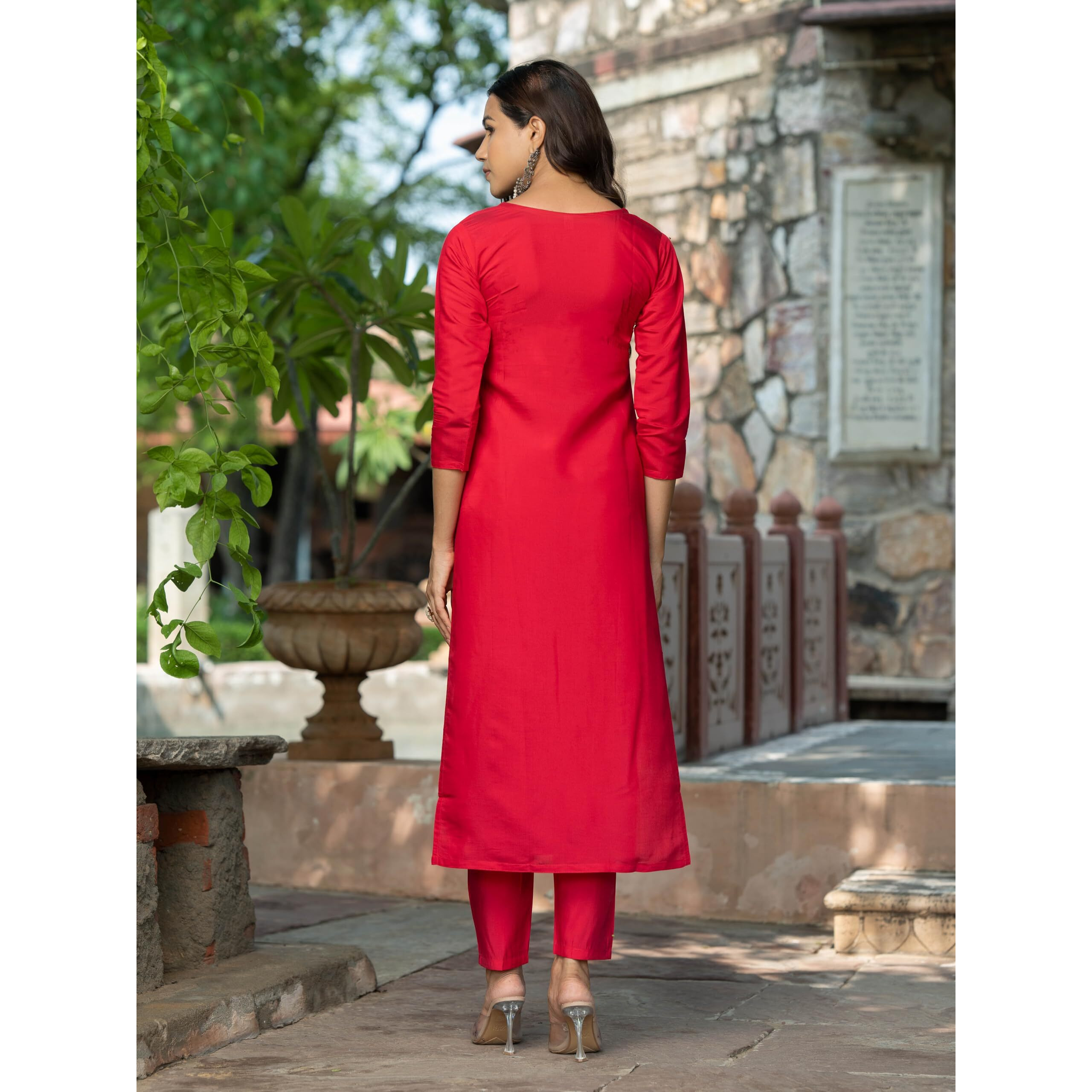 Navlik Women's Viscose Silk Embroidered Straight Kurta with Pant and Dupatta Sets (S-Ishani)