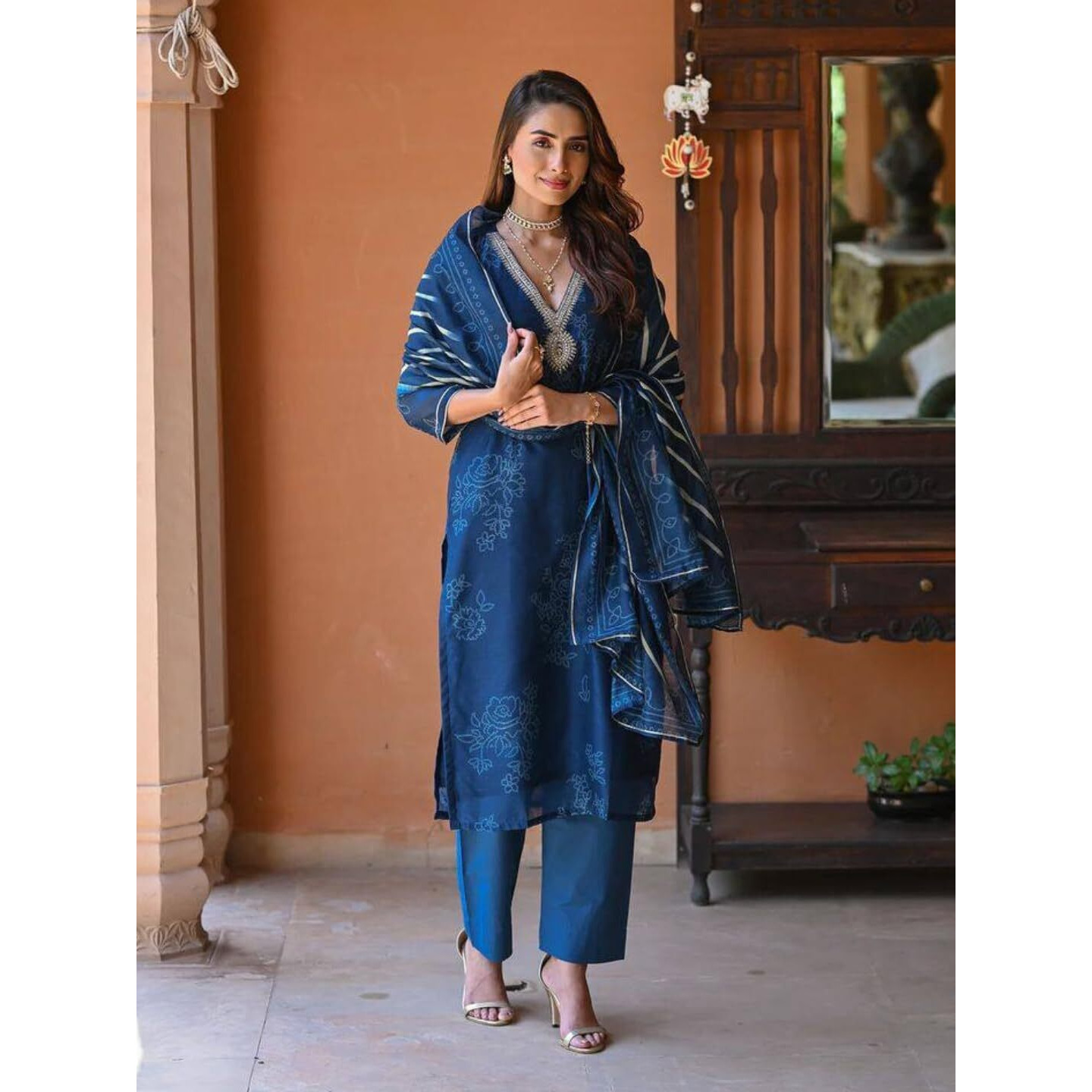 Navlik Women's Rayon Embroidery Printed Straight Kurta with Pant and Dupatta Sets (S-Nora)
