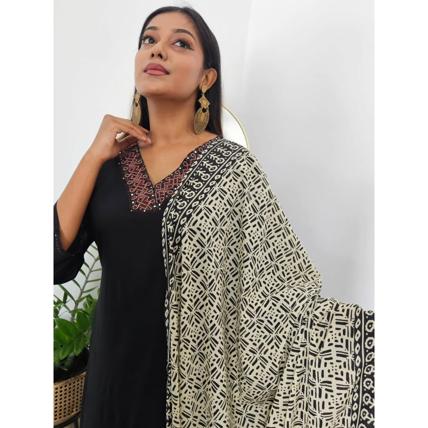 Navlik Women's Silk Embroidered Straight Kurta with Pant and Dupatta Sets (NK-S-Tara)