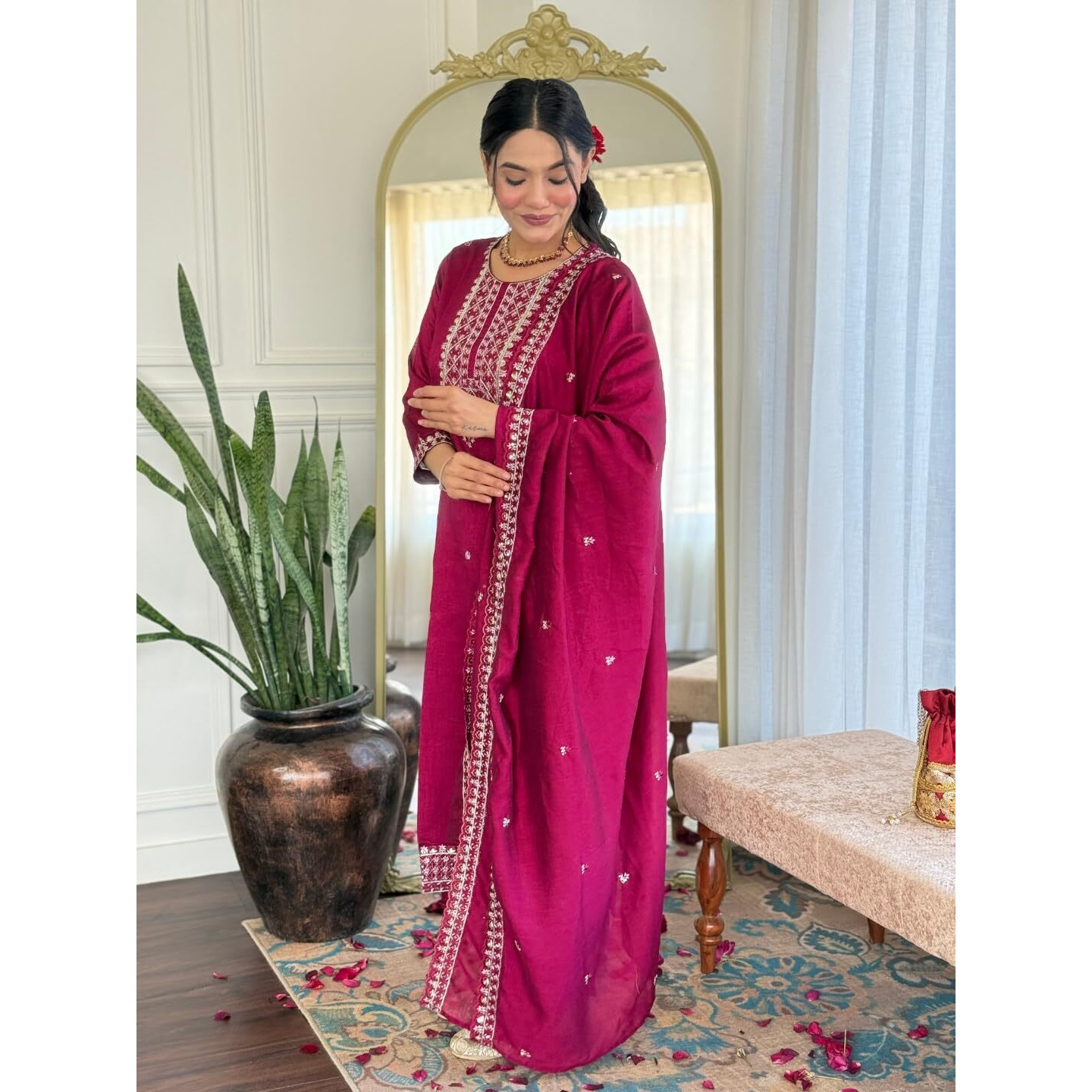 Navlik Women's Vichitra Silk Embroidered Straight Kurta Pant and Sets (S-Yashvi)