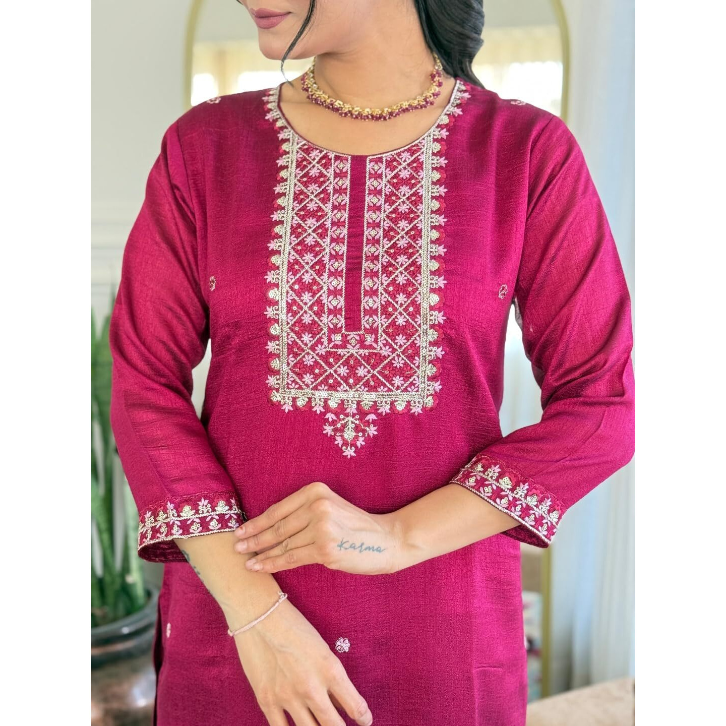 Navlik Women's Vichitra Silk Embroidered Straight Kurta Pant and Sets (S-Yashvi)