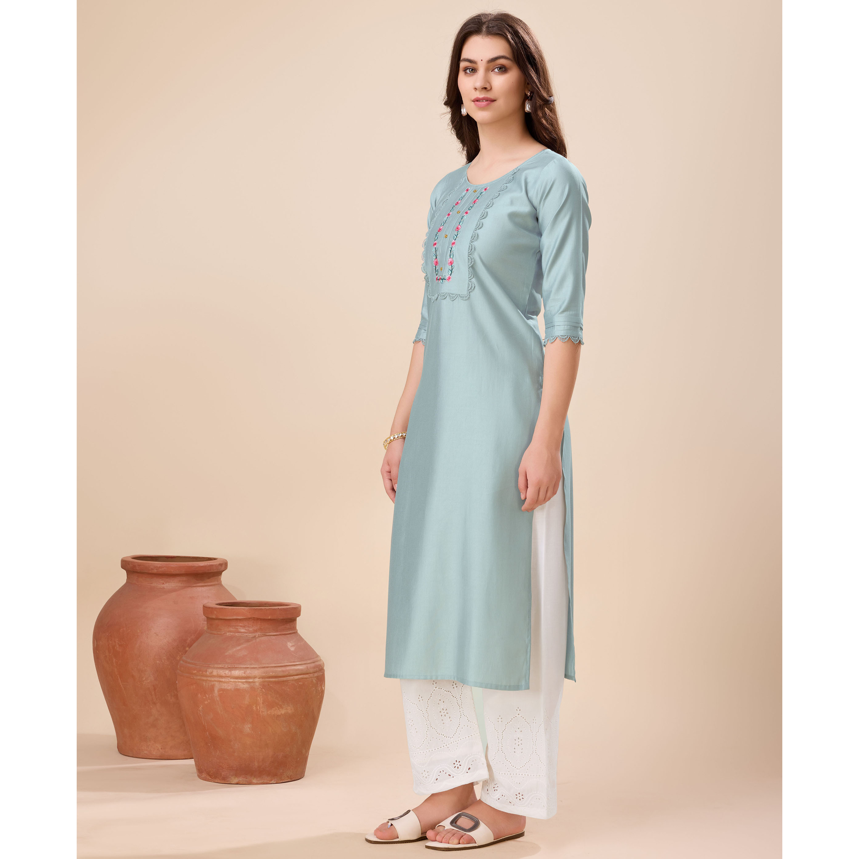 MOJILAA Women's Grey Viscose Floral Embroidered Straight Kurta (Size S, Color Grey)