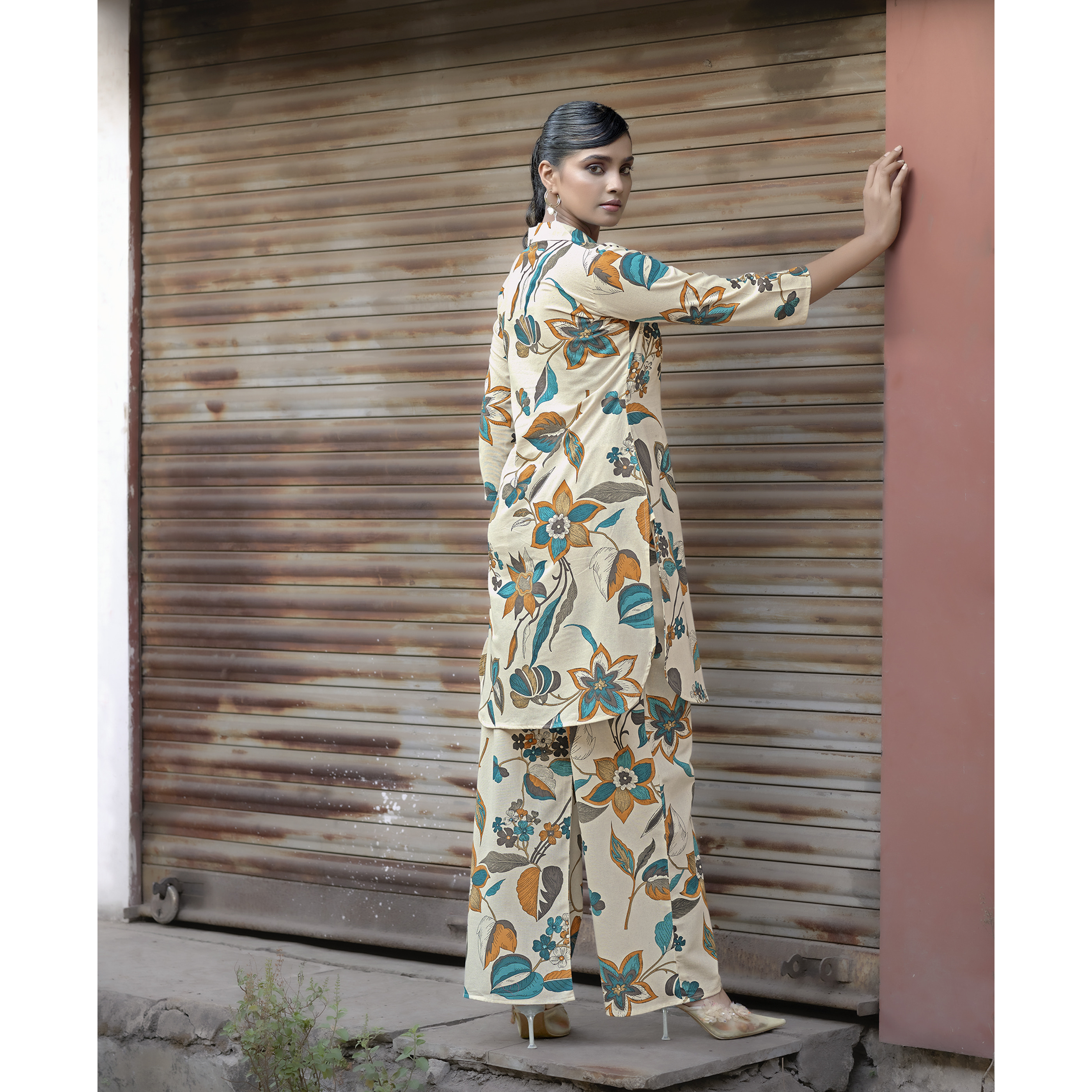 MOJILAA Women's Beige Khadi Cotton Printed Floral Printed Party Co-ord Set