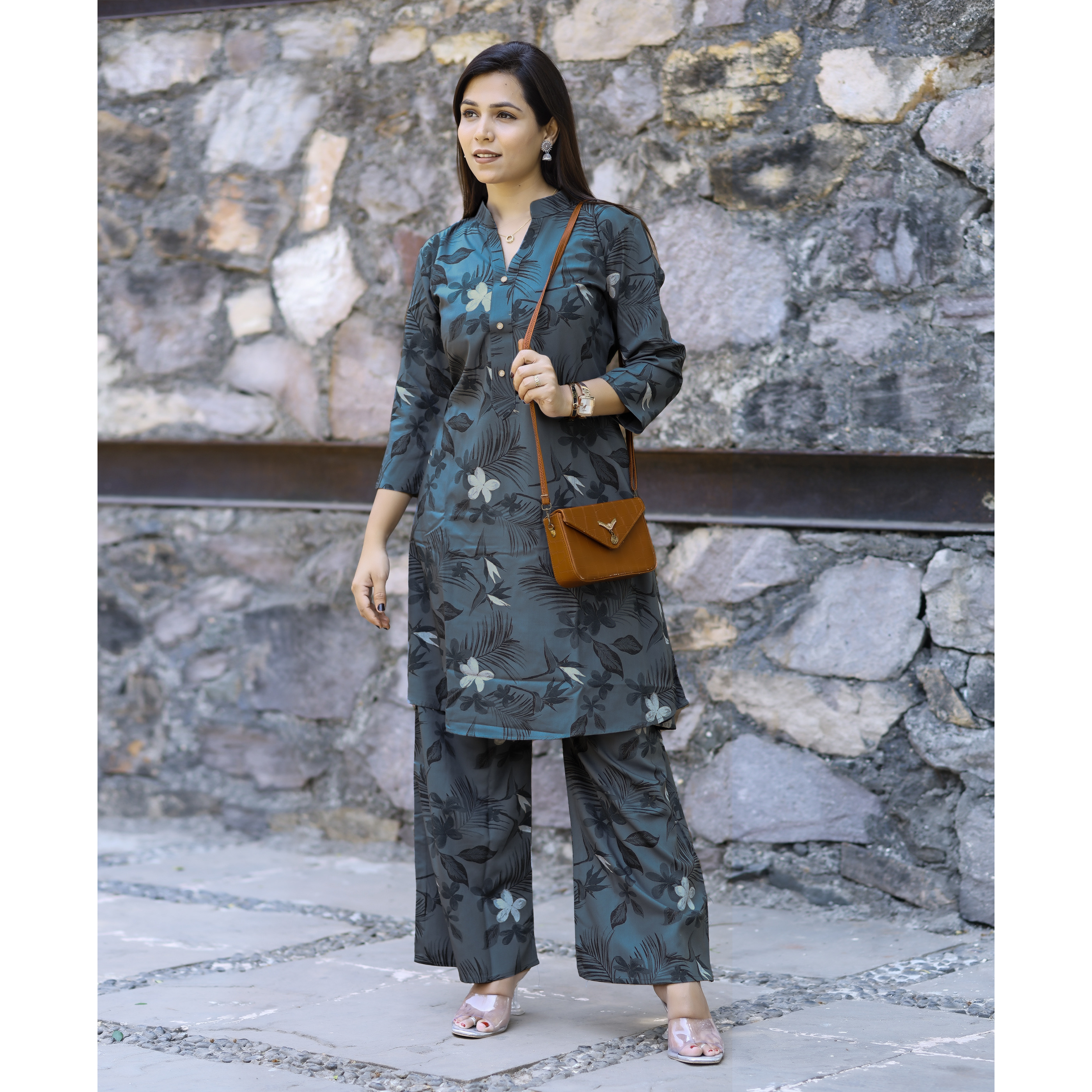 MOJILAA Women's Blue Rayon Viscose 21 KG Floral & Leaf Printed Causal Co-ord Set