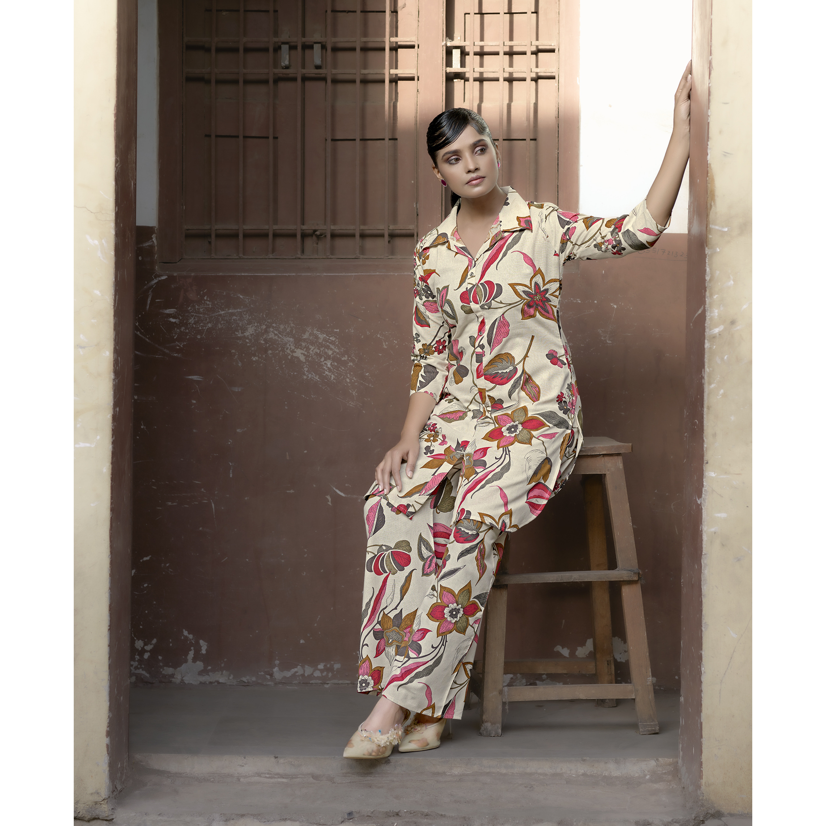 MOJILAA Women's Cream Khadi Cotton Printed Floral Printed Party Co-ord Set