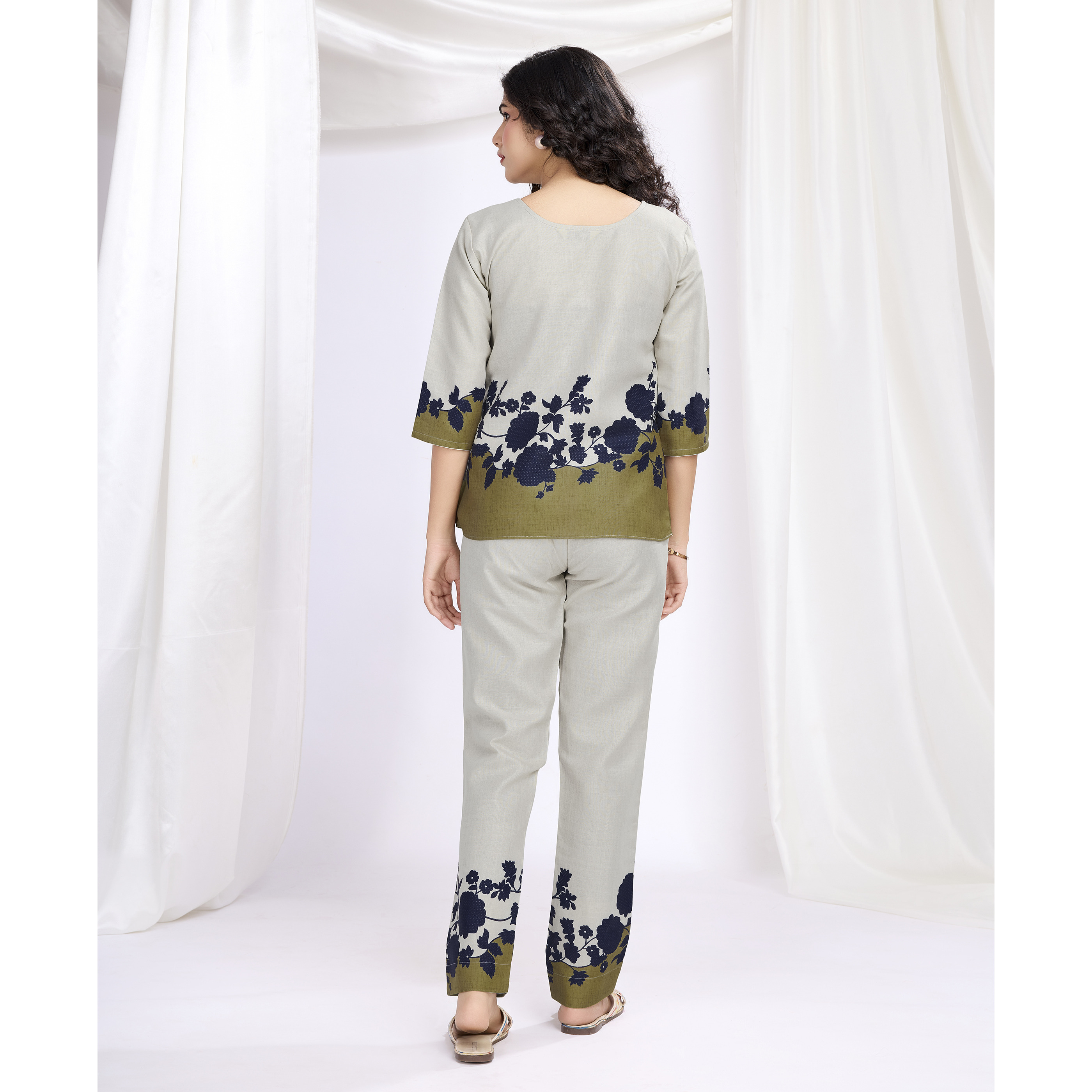 MOJILAA Women's Ivory Linen Silk Floral Printed Causal Co-ord Set