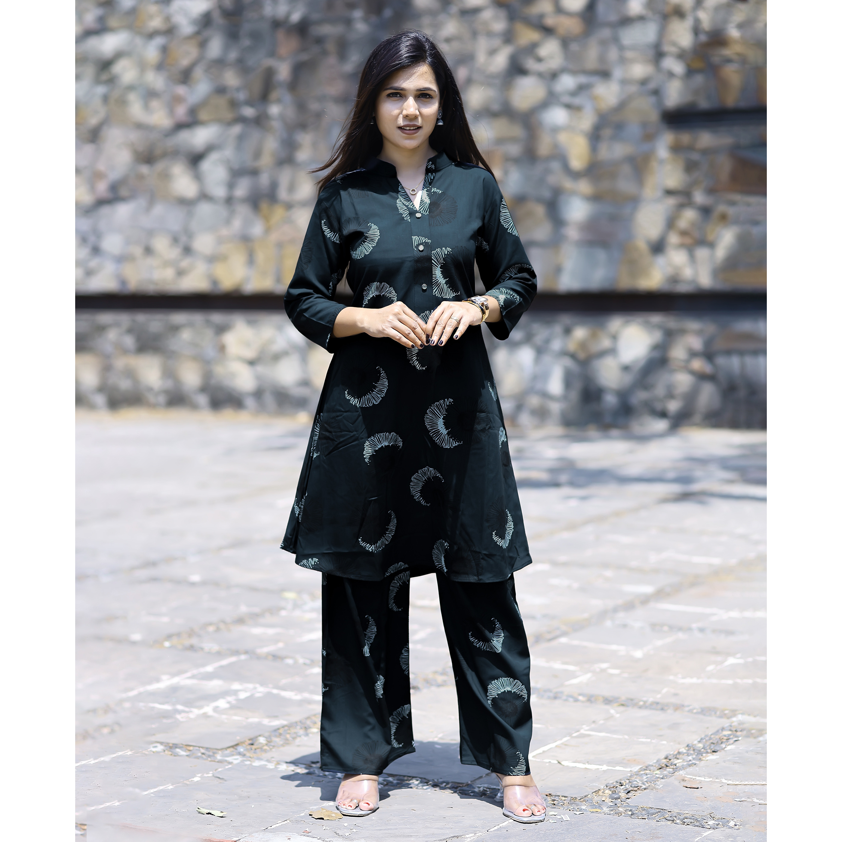 MOJILAA Women's Navy Blue Rayon Viscose 21 KG Floral & Leaf Printed Causal Co-ord Set