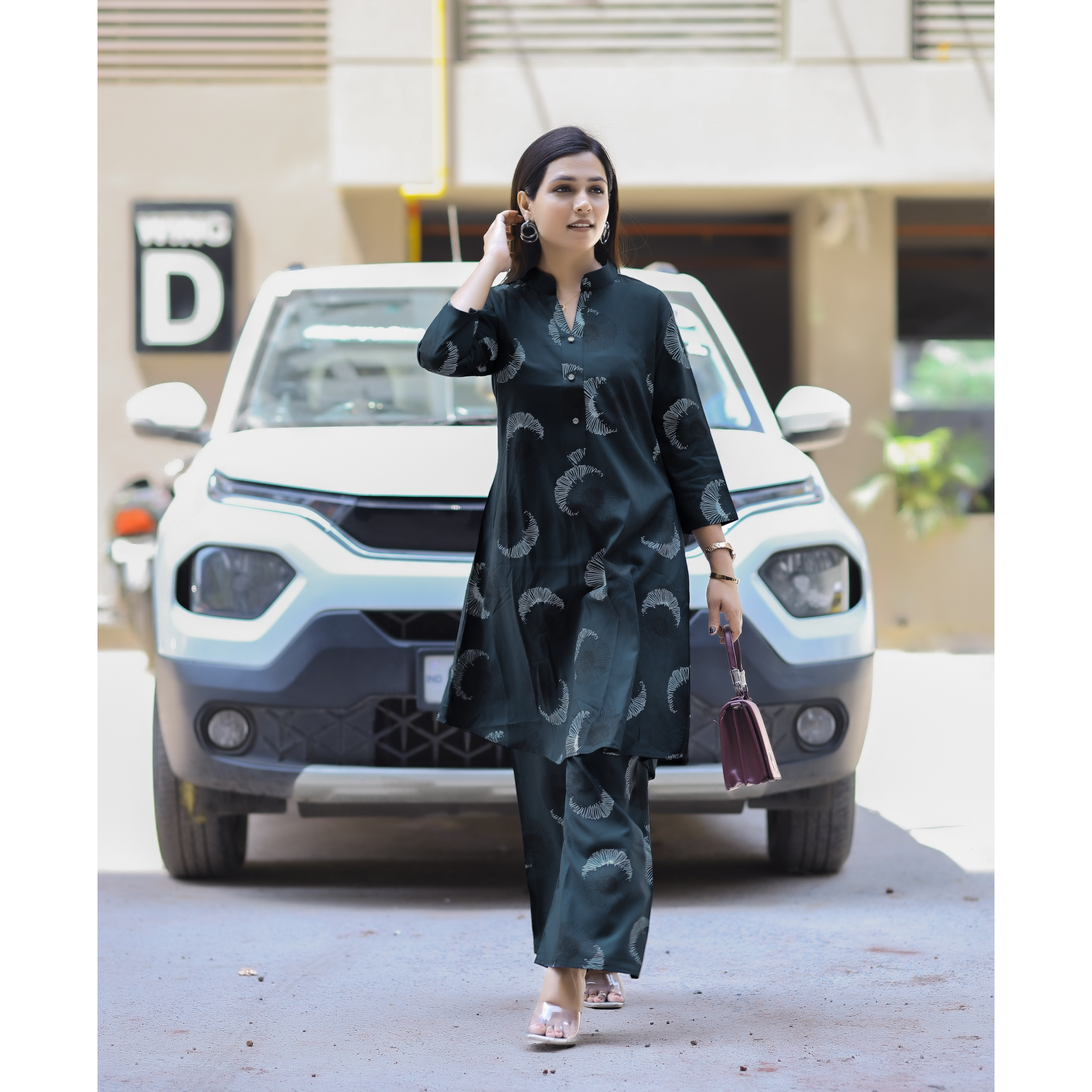 MOJILAA Women's Navy Blue Rayon Viscose 21 KG Floral & Leaf Printed Causal Co-ord Set
