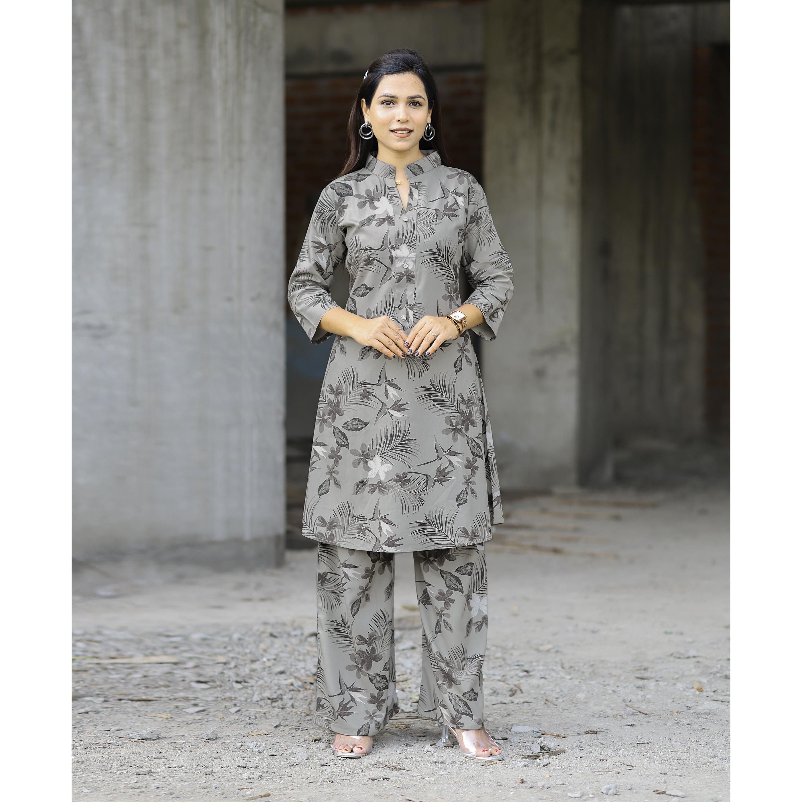 MOJILAA Women's Tan Rayon Viscose 21 KG Floral & Leaf Printed Causal Co-ord Set