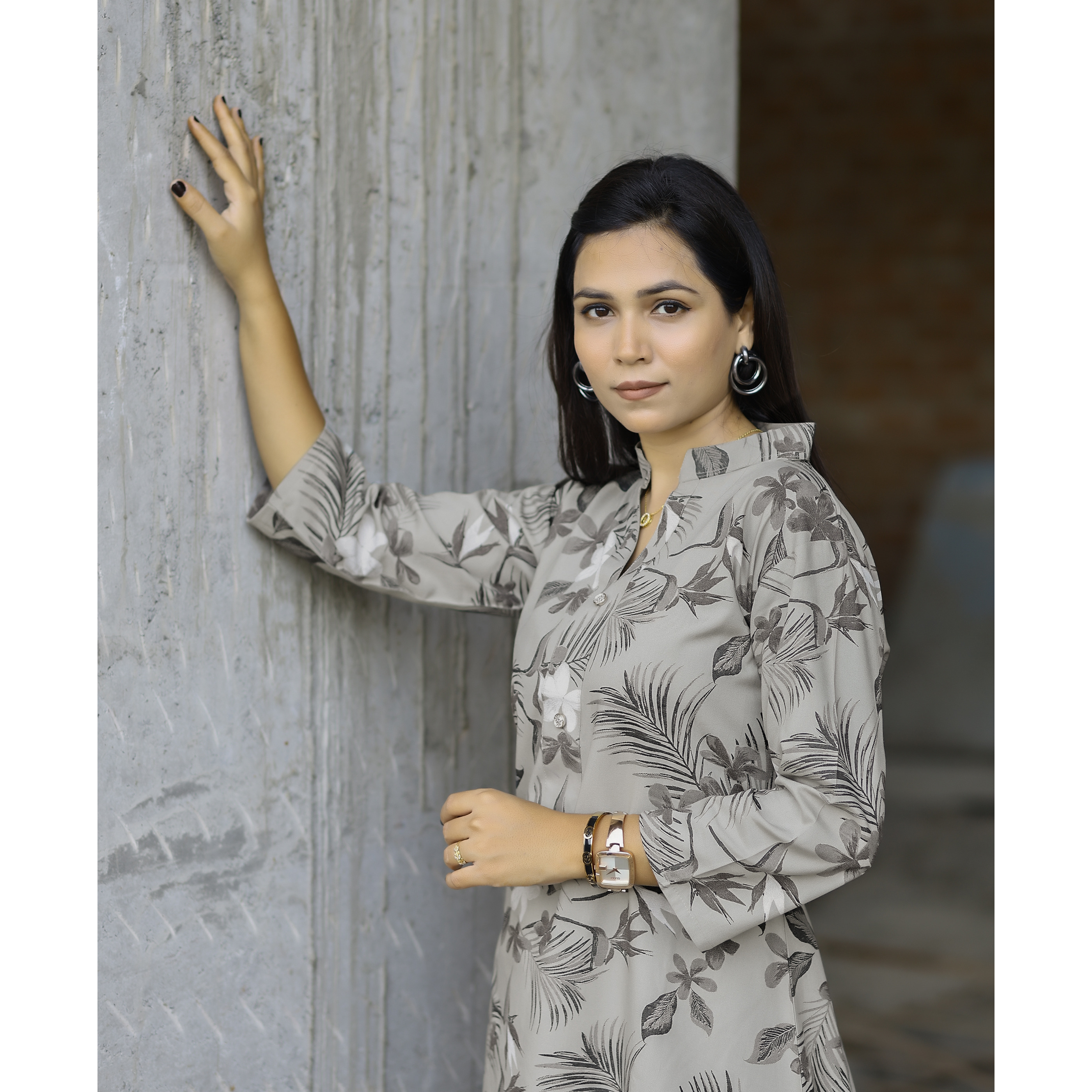 MOJILAA Women's Tan Rayon Viscose 21 KG Floral & Leaf Printed Causal Co-ord Set