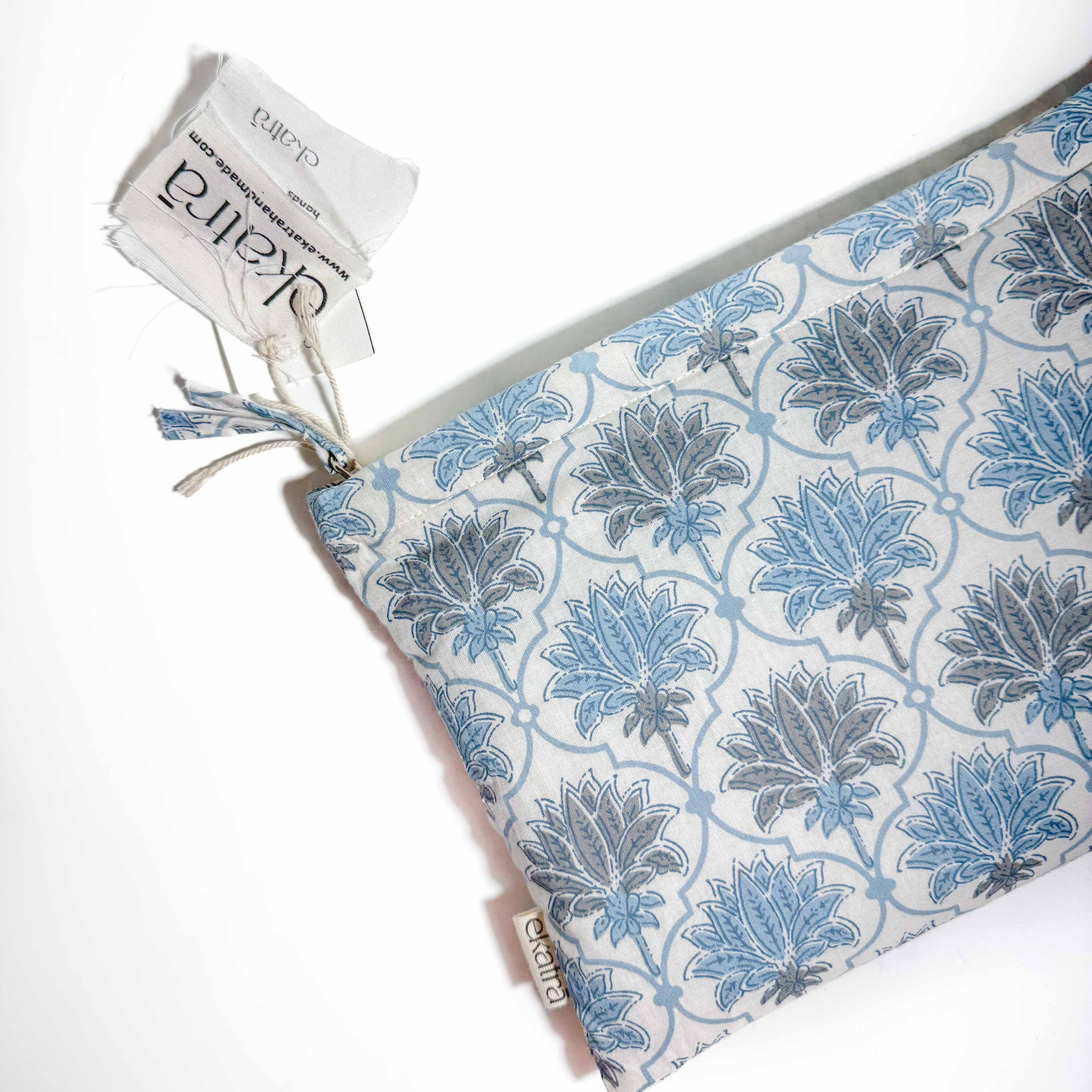 Sustainable Cotton Travel Pouch/Organizer by Ekatra - Lotus
