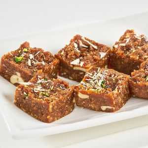 Mithaas Raksha Bandhan Sweets Box - Includes Rakhi