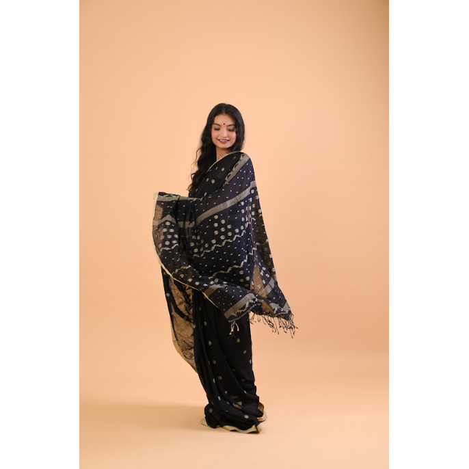 Black Beauty Jamdani Saree