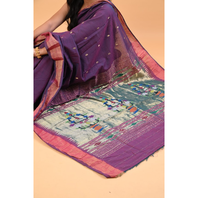 Pearls of paithani saree