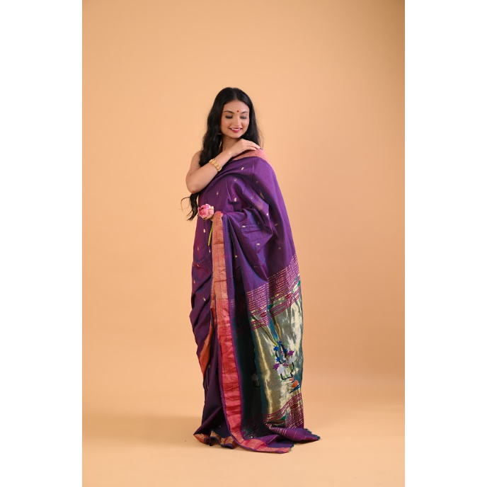 Pearls of paithani saree