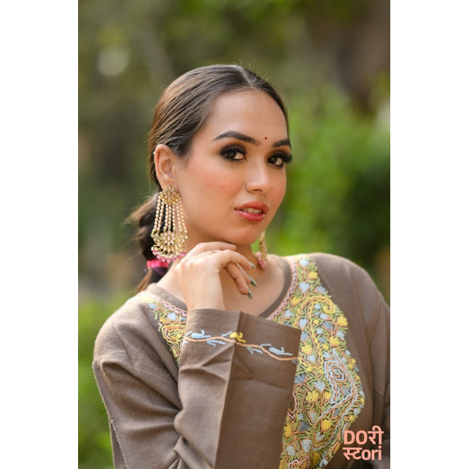 Biege Blossoms pheran dress
