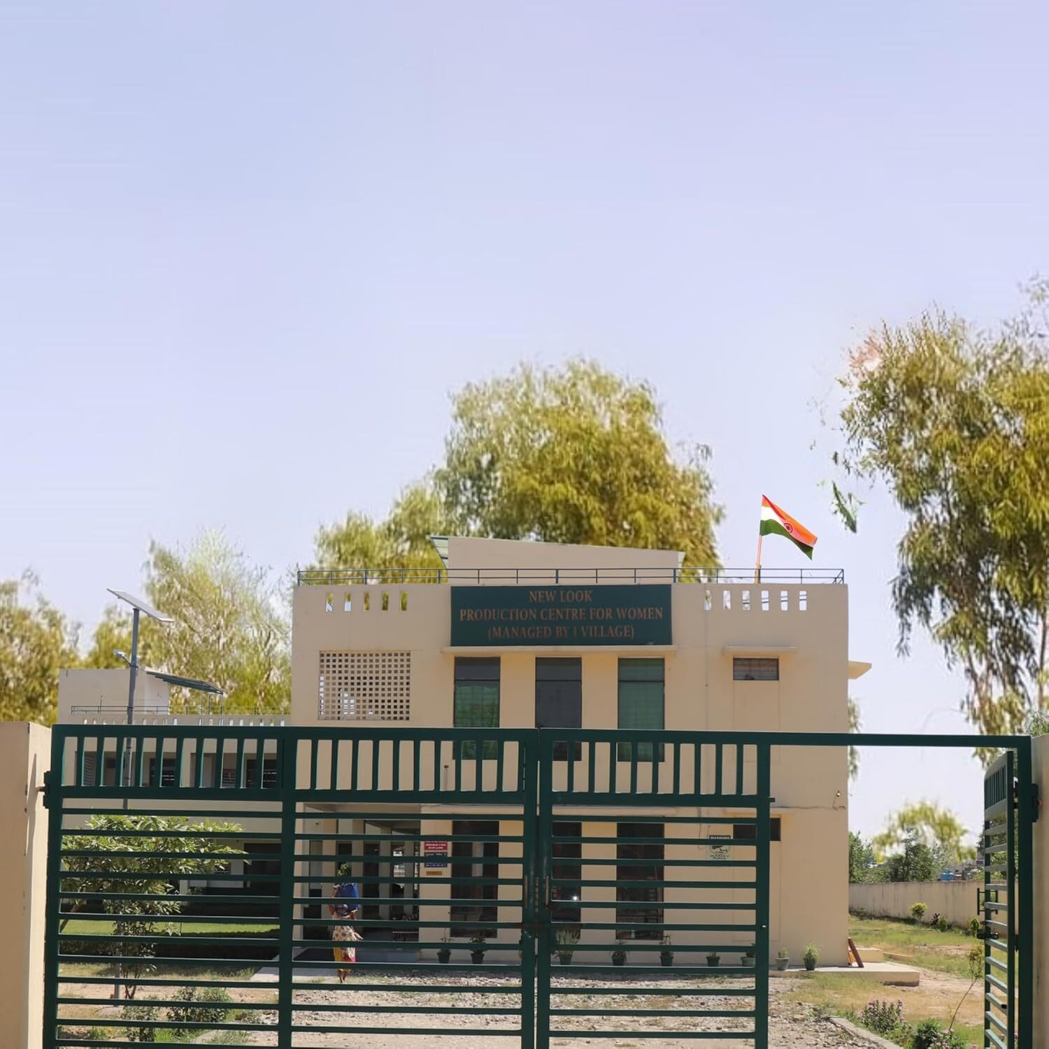 IVillage Indian Flag | Suitable for Indoors and Outdoors|Polyester| Both sides Printing|Suitable for all Weathers| Fade Proof, Hand Stitched and Durable Fabric | Har Ghar Tiranga| Size - 12*18 Inches