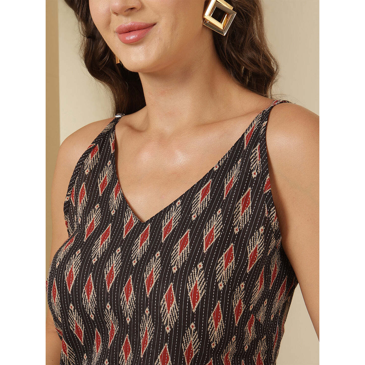 Black Printed Sleeveless Tunic for Women