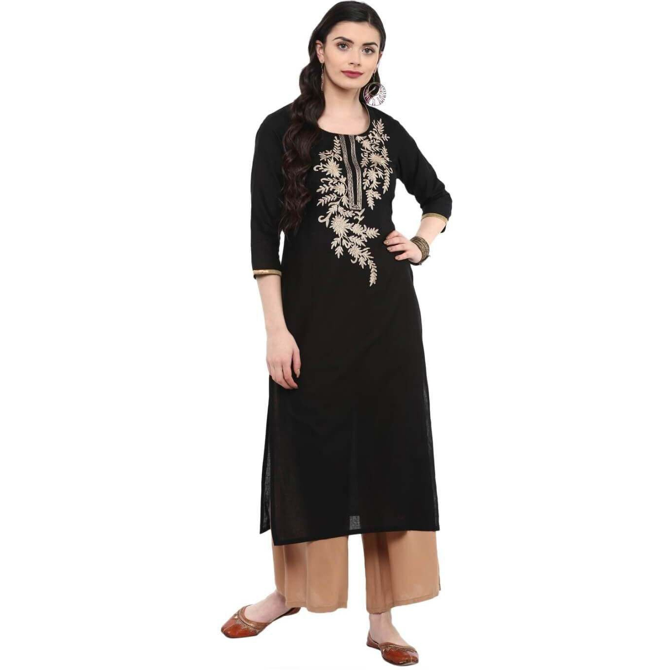 NOZ2TOZ Women Embroidered Straight Kurta (Black)