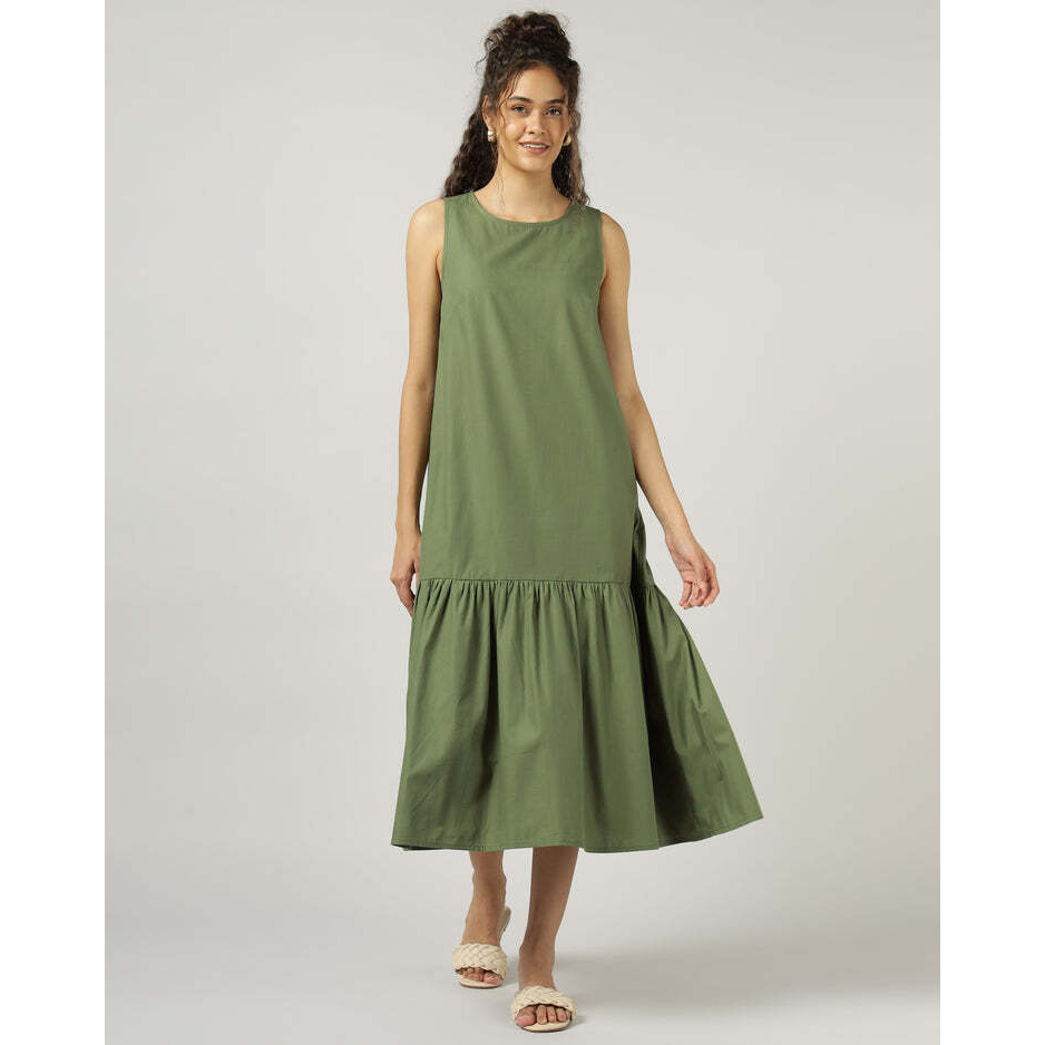 Green Sleeveless Maxi Dress with Flowy Gathered Hem