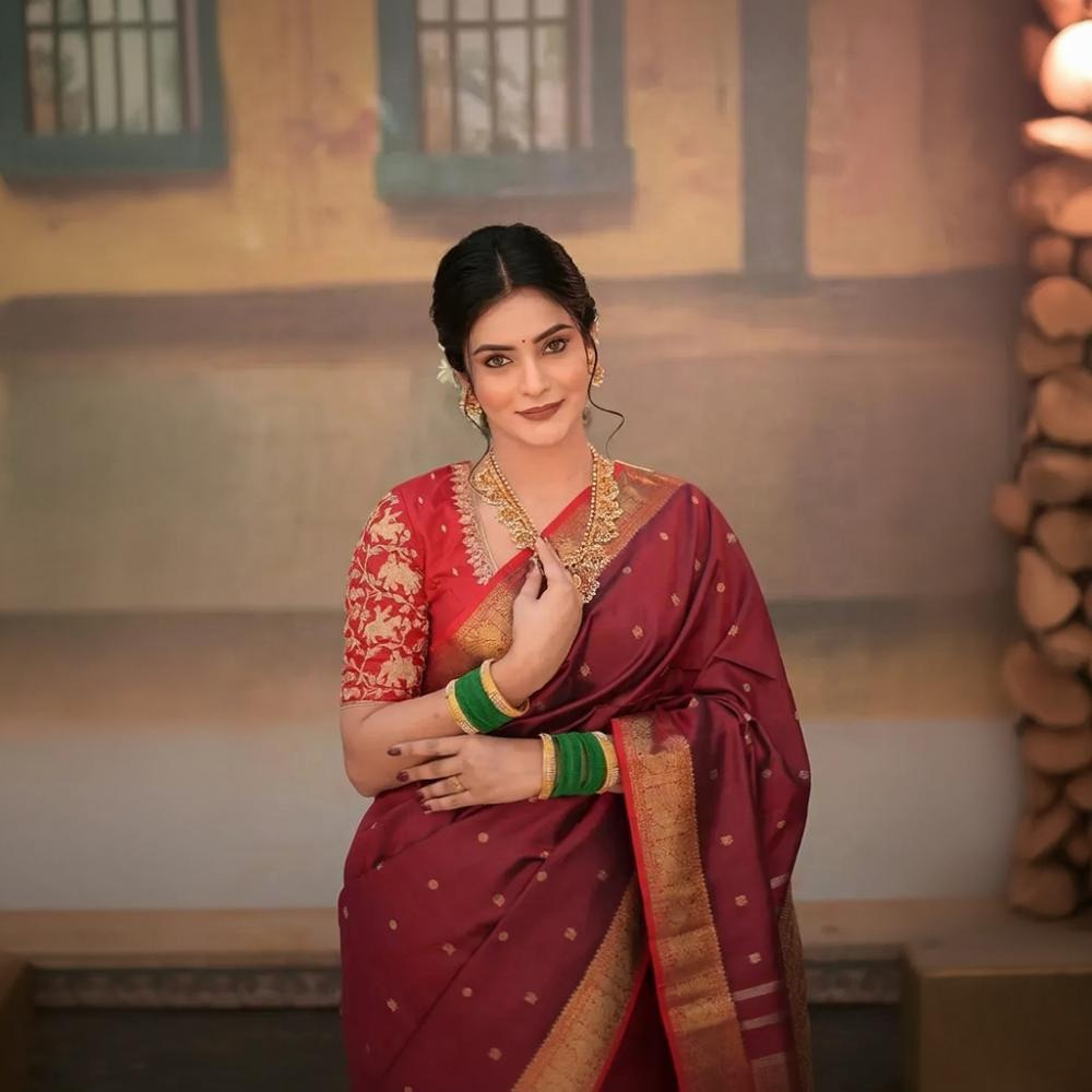 Eevara Burgundy Maroon Kancheevaram Heirloom Silk Saree