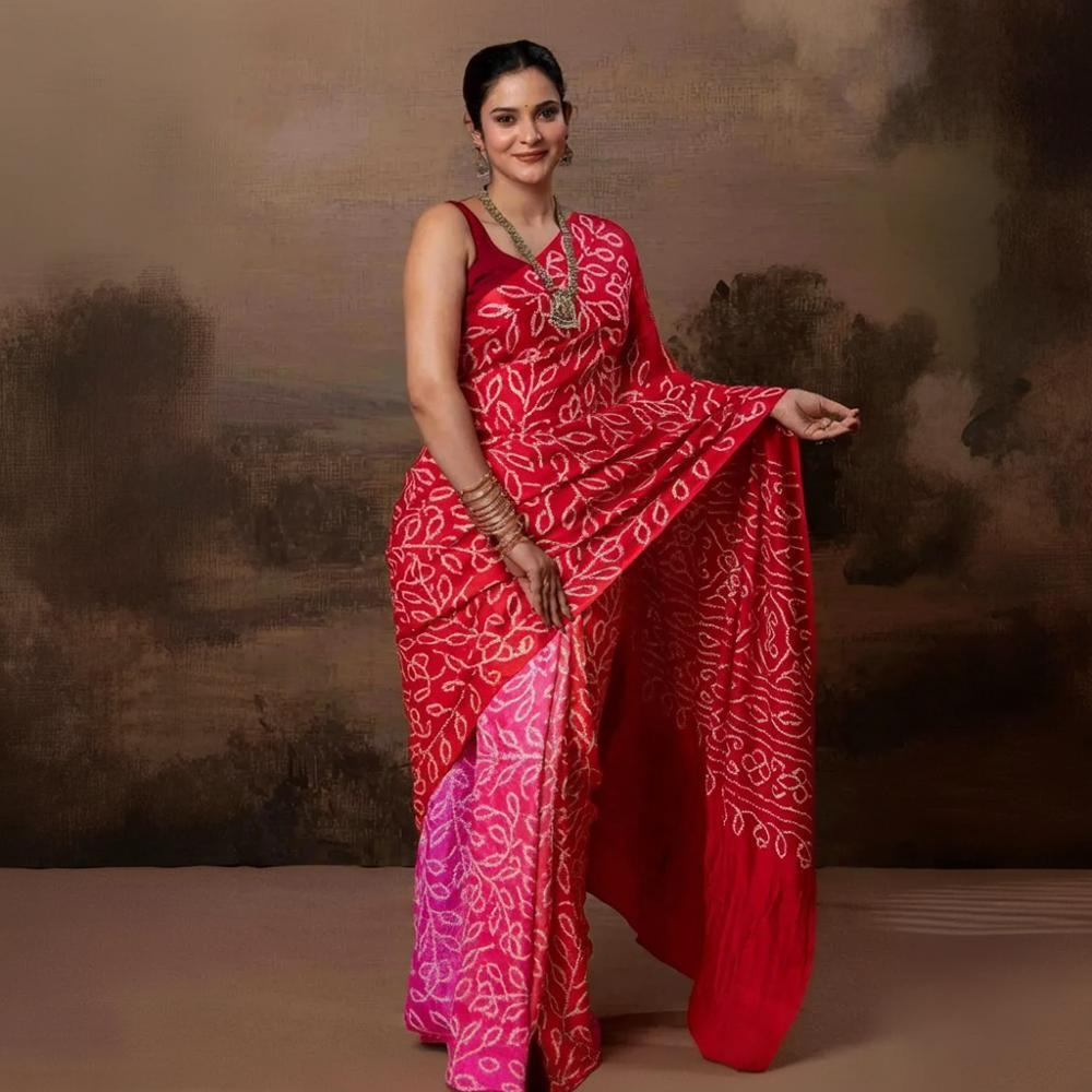 Radiant Tradition Gajji Silk Bandhani Saree in Red & Pink