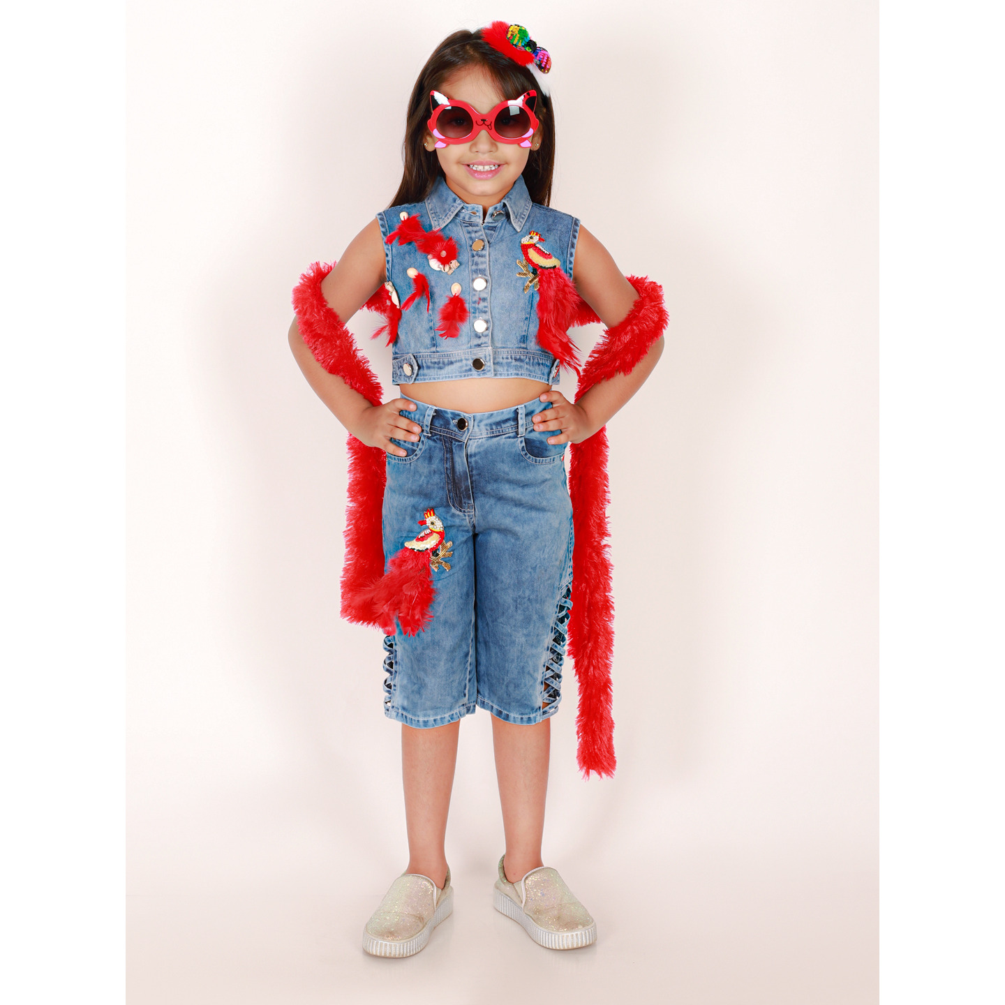 Elaisha Girls Denim Jacket & Capris Embellished With Bird Applique - Blue