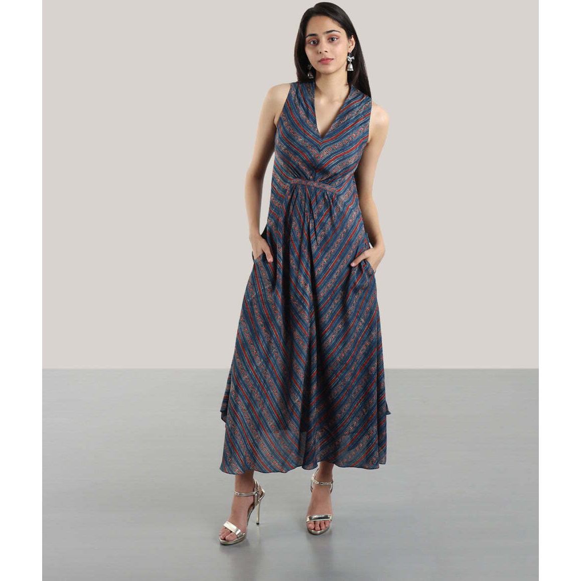 AZARAK SWING DRESS M