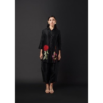 Black Coord-set in Pure Chanderi silk fabric. Floral threadwork highlights the garment.