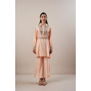 Peach Indo-western Coord set highlighted with intricate hand embellished embroidery.