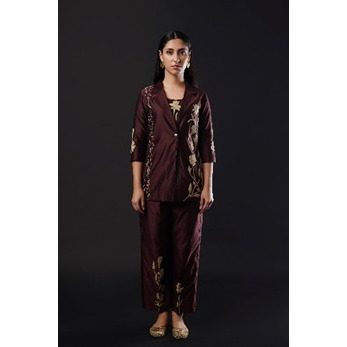 Umber 3Piece Co-ord set in pure Chanderi silk. Highlighted with Aari work embroidery.