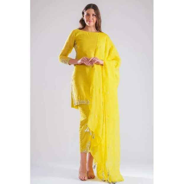 Aabroo Suit Set