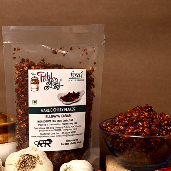 Garlic Chilli Flakes - Spicy Seasoning & Immunity Support - 80 Grams