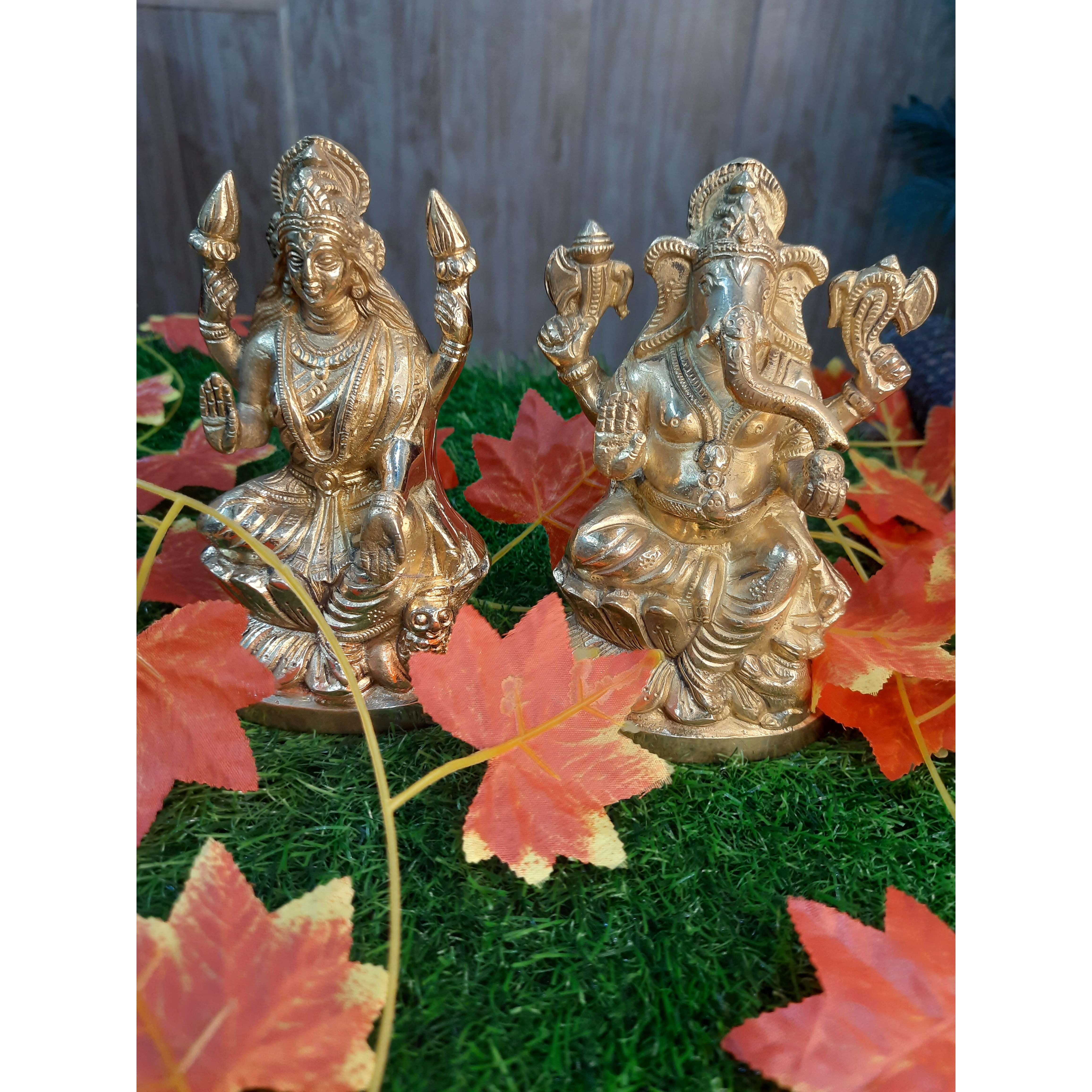 Brass Laxmi Ganesha Idol | Sitting Lakshmi Ganesh Murti Peetal Statue