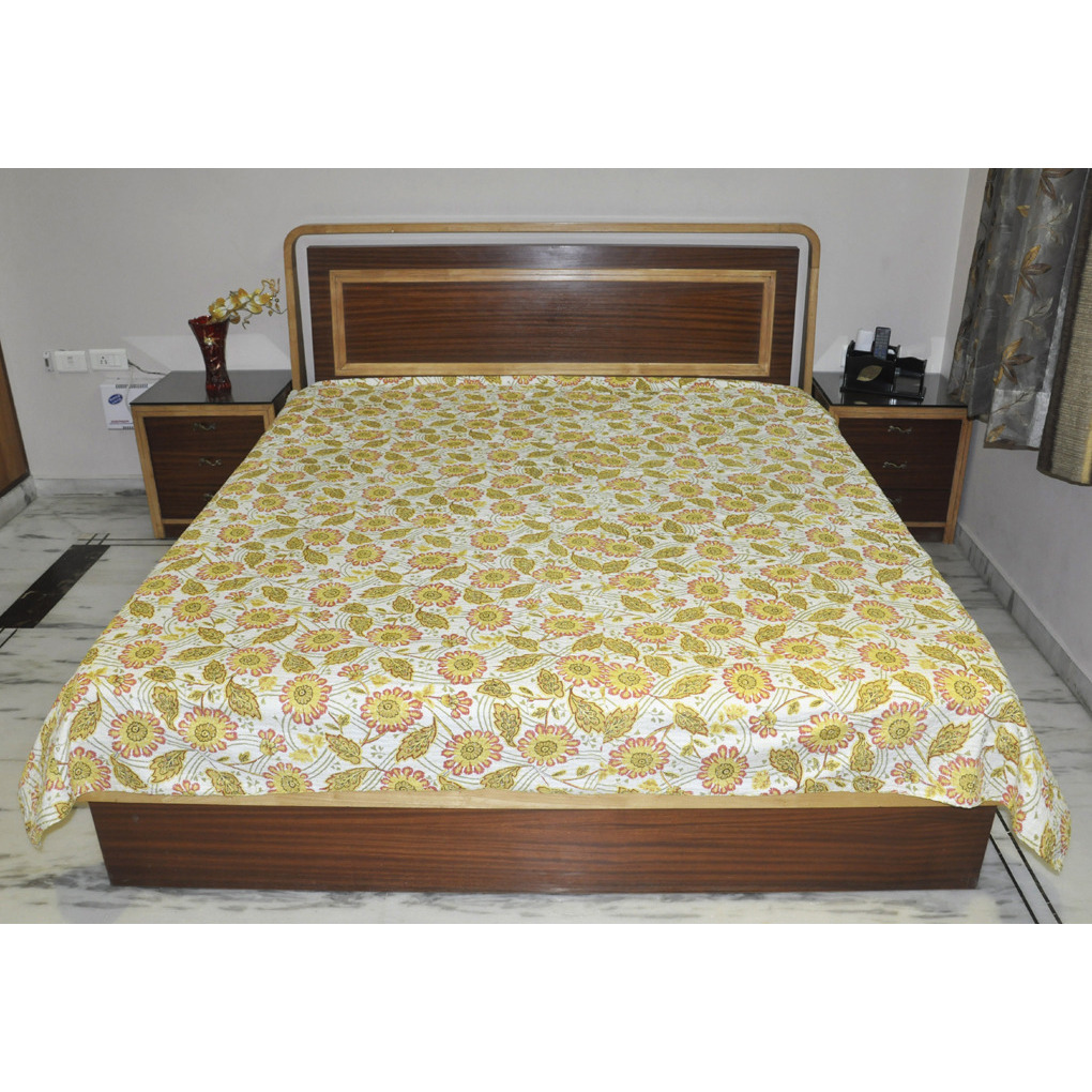 New Printed Bed Cover White Coverlet Kantha Bedspreads Soft Cotton Bed Sheet 93 Inch