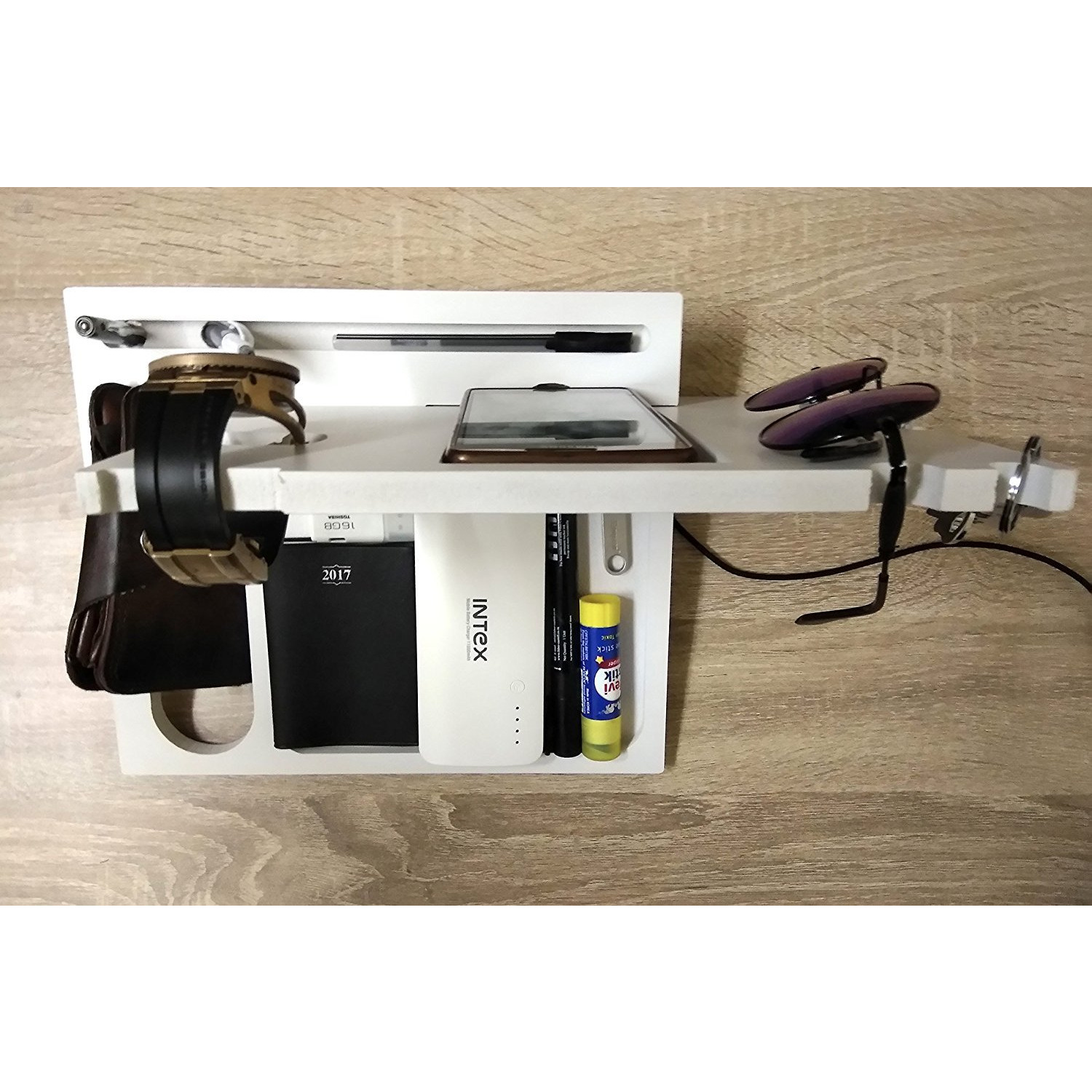 Winmaarc White Color Wooden All Type of Mobile Docking Charging Station Phone Dock Desk Organizer