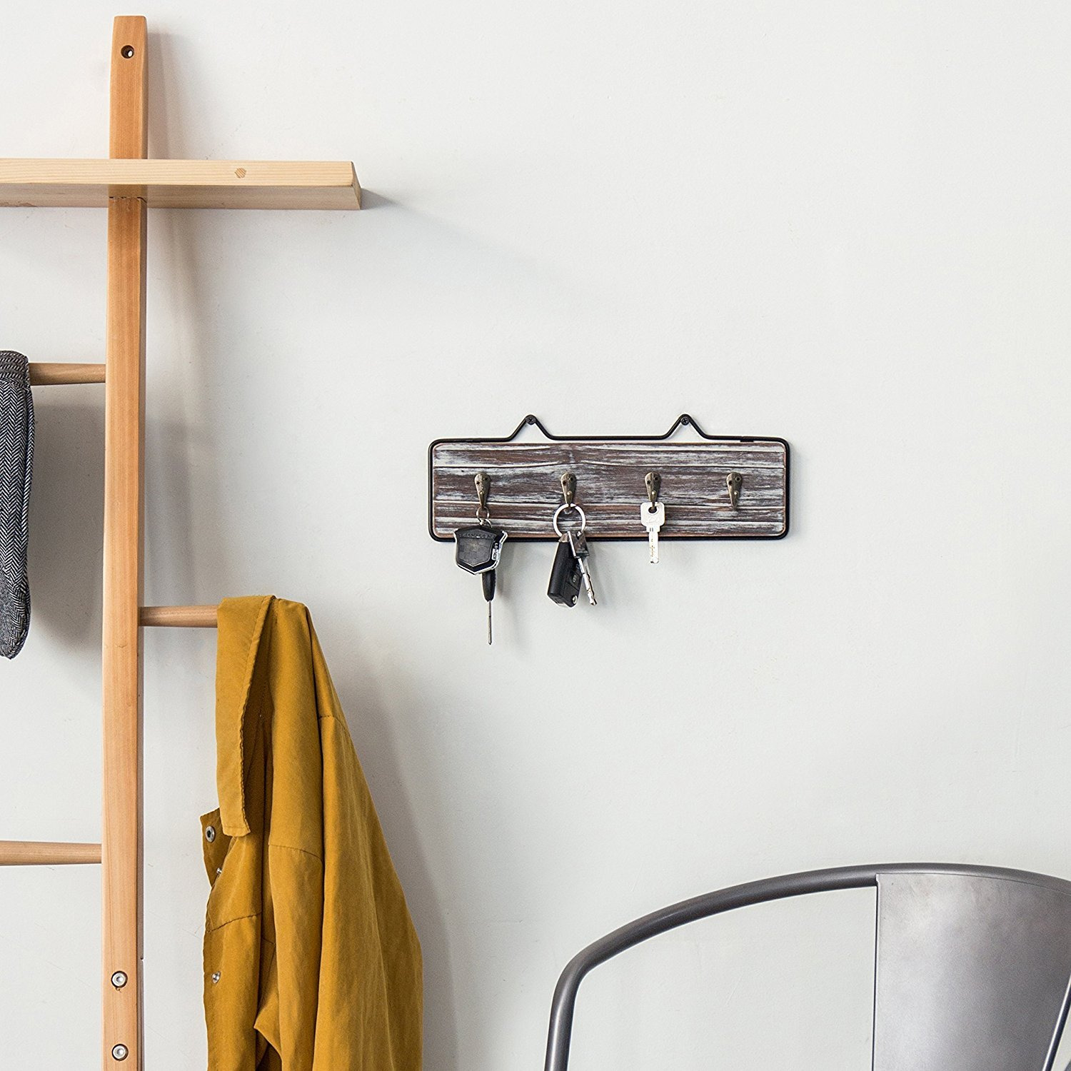 Winmaarc Wooden Mounted Torched Wood Black Metal Frame Key Hook Holder