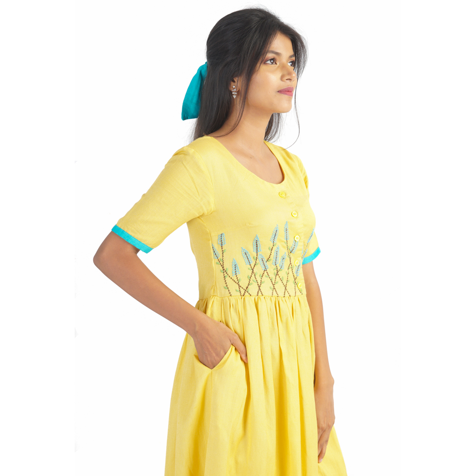 Pink Flamingo Clothing Mellow Yellow Maxi Dress M (Size Medium)