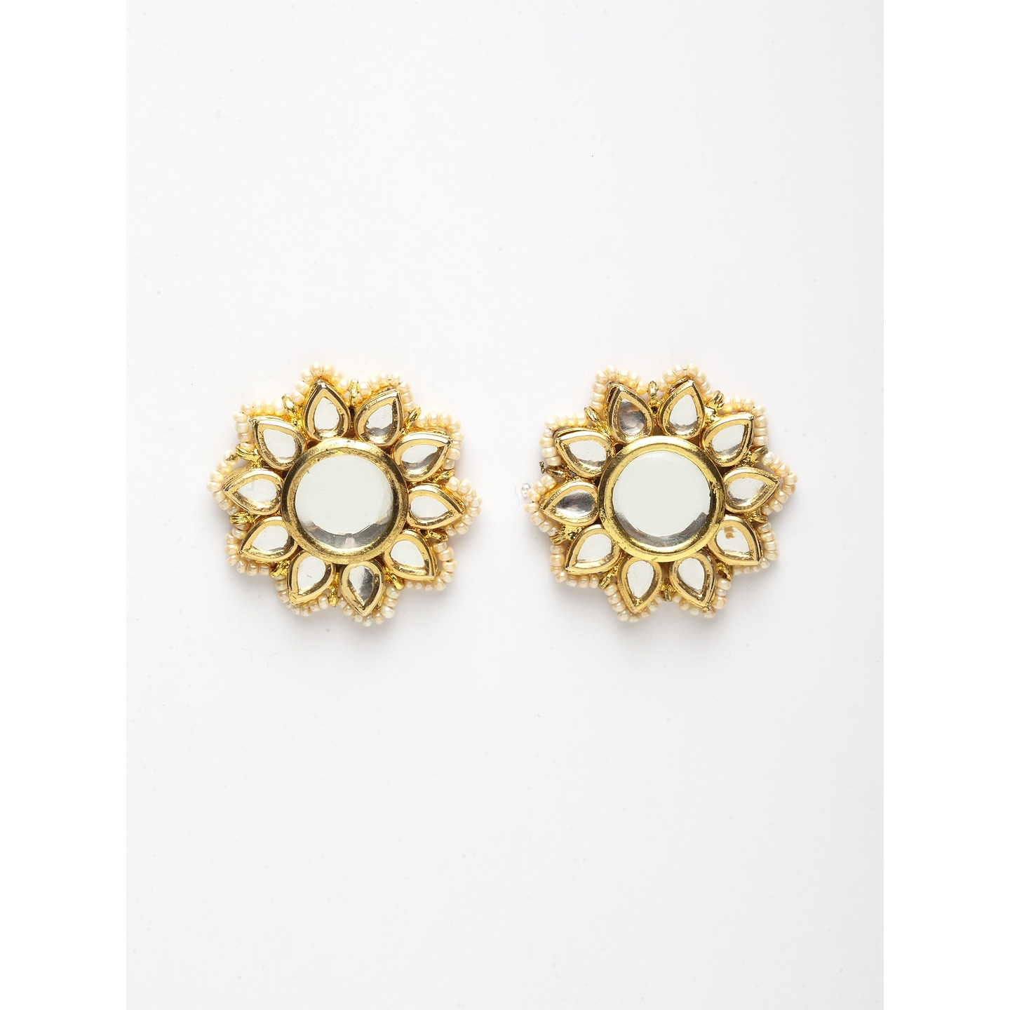 Flowery kundan studs